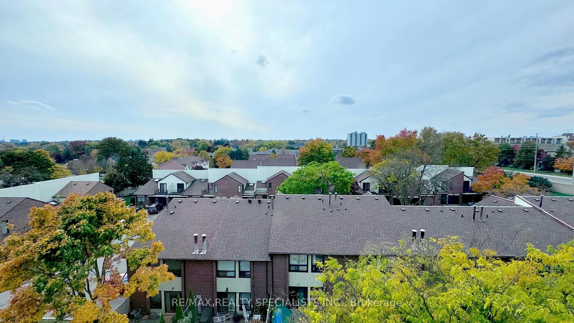 Photo 18 of Unit 520, 1001 Cedarglen Gate, Mississauga, Erindale — HOMEH