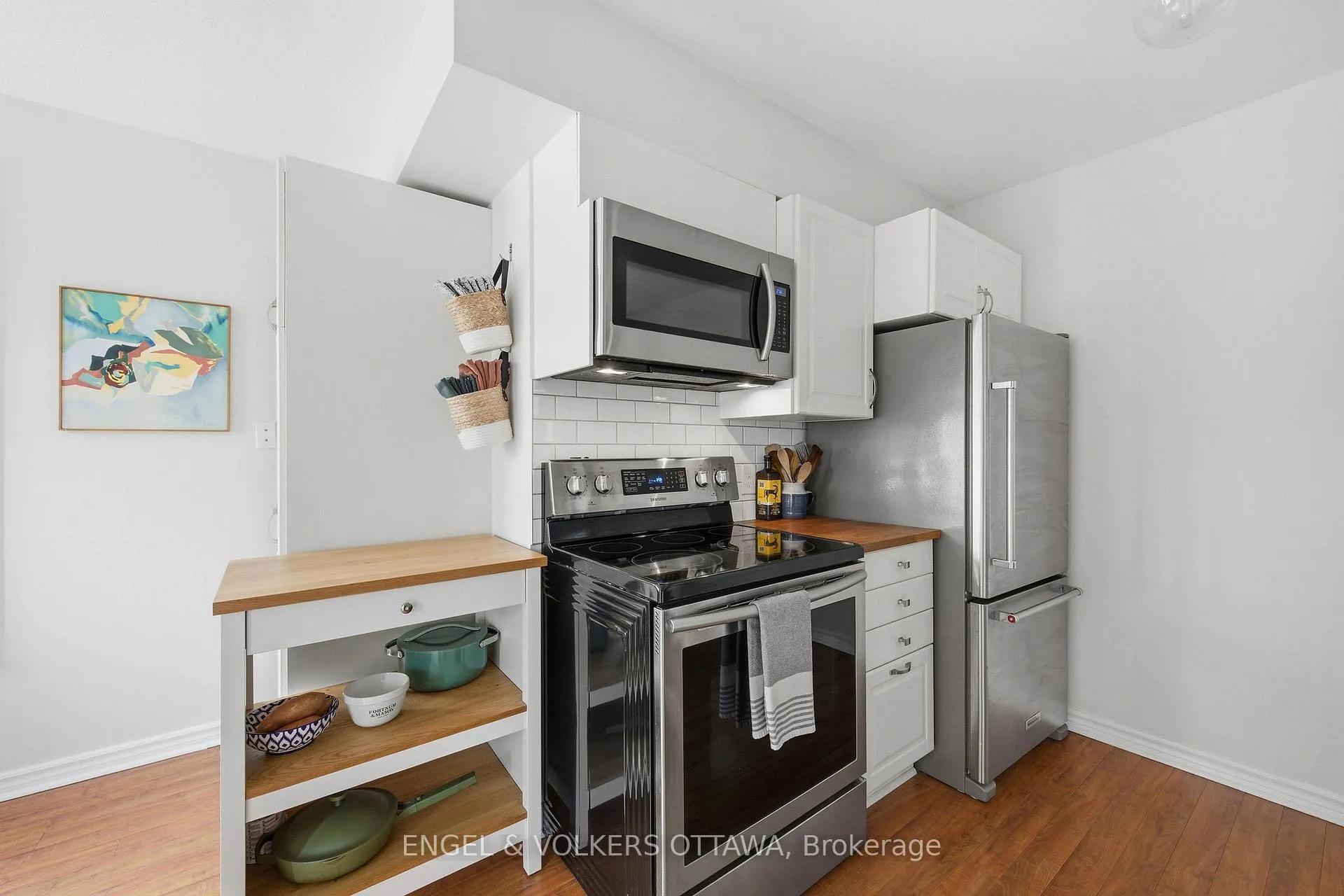Photo 8 of 150 Forward Avenue, Ottawa, Mechanicsville — HOMEH