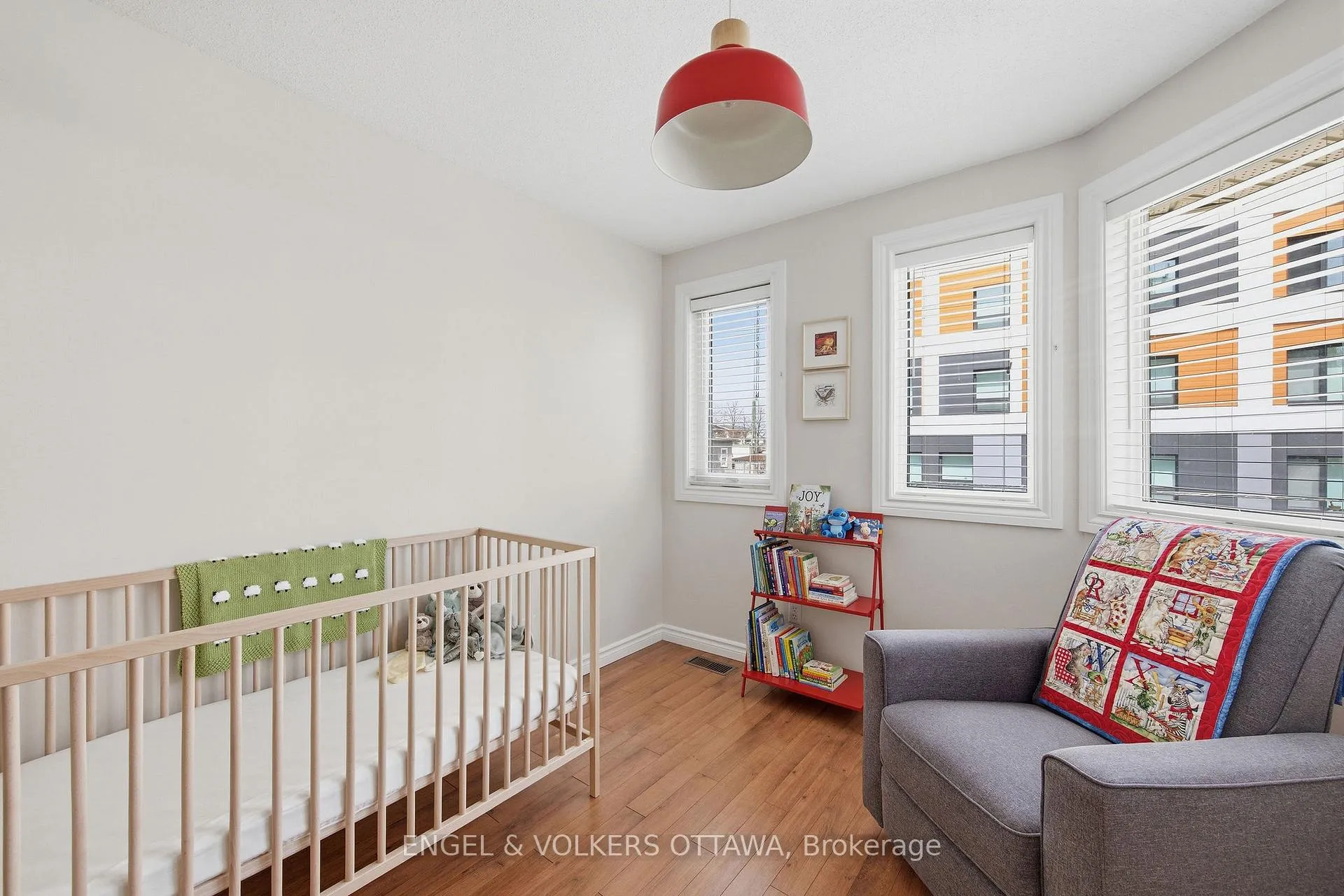 Photo 31 of 150 Forward Avenue, Ottawa, Mechanicsville — HOMEH