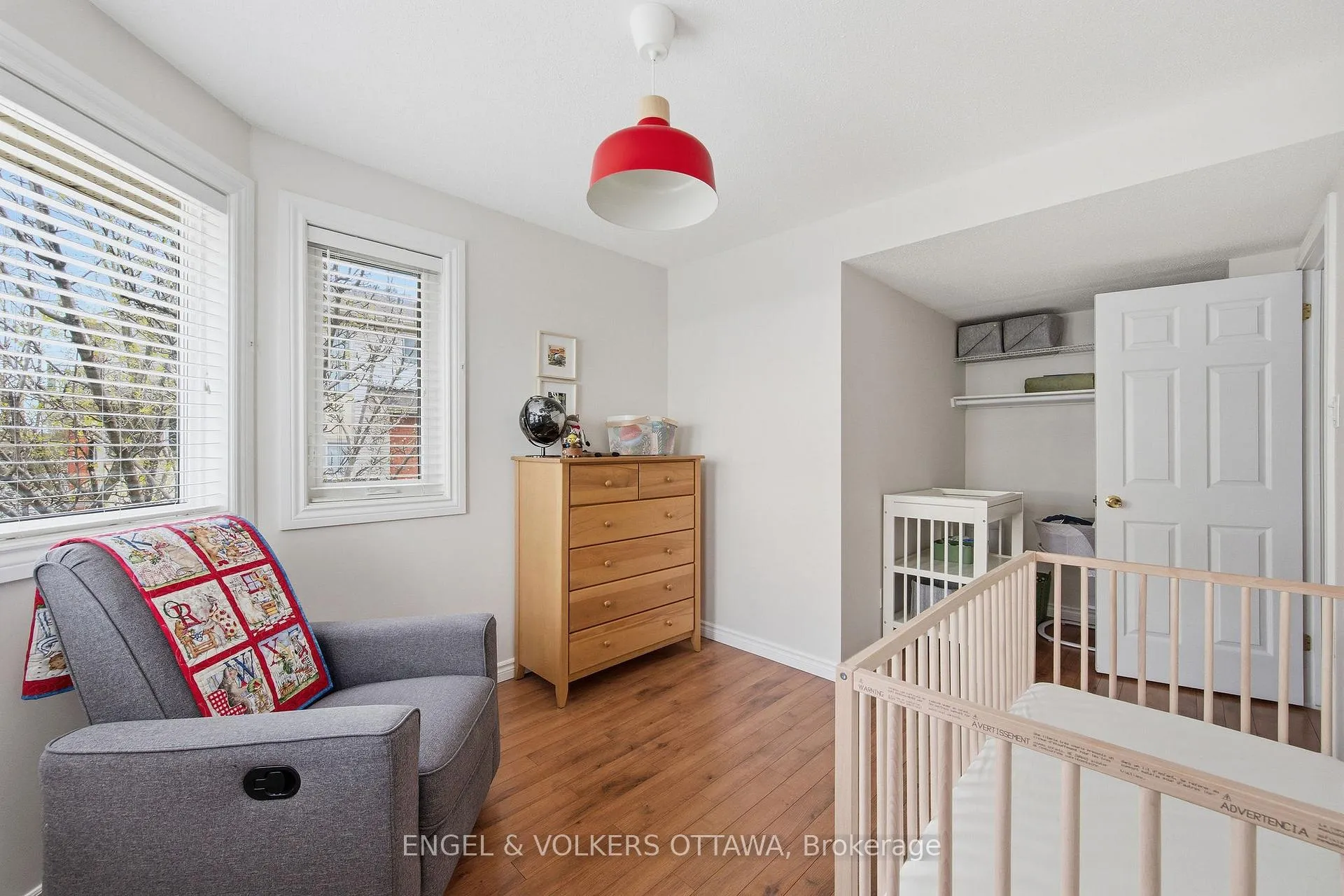 Photo 32 of 150 Forward Avenue, Ottawa, Mechanicsville — HOMEH