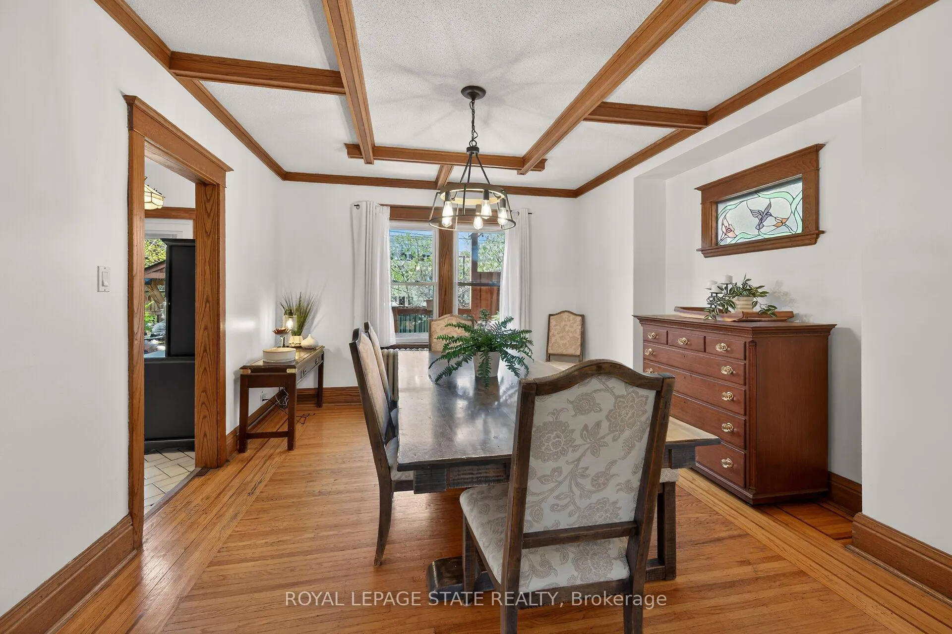 Photo 10 of 28 Ashford Boulevard, Hamilton, Blakeley — HOMEH