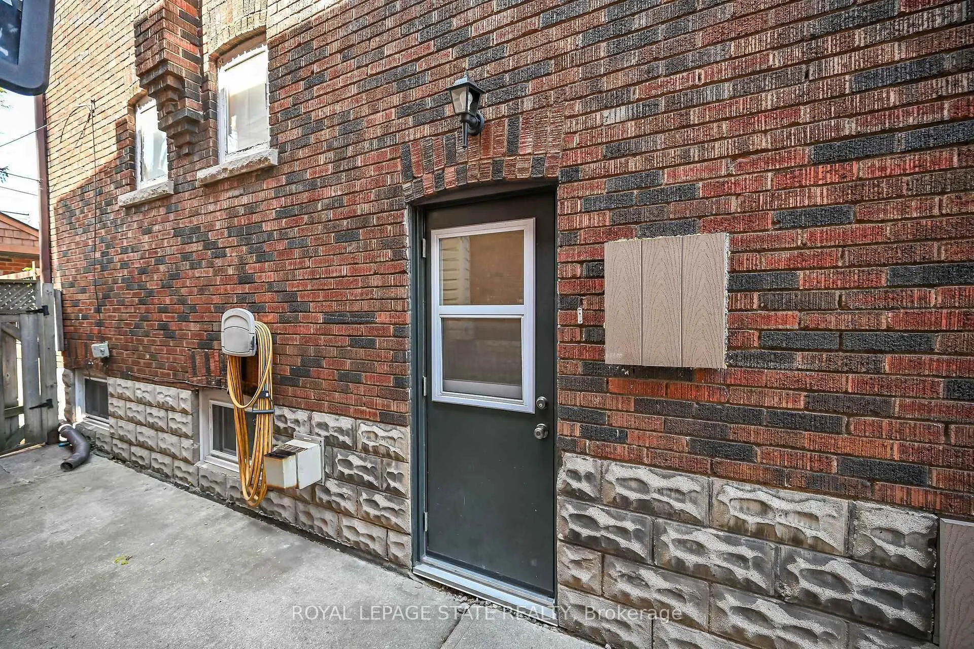 Photo 45 of 28 Ashford Boulevard, Hamilton, Blakeley — HOMEH