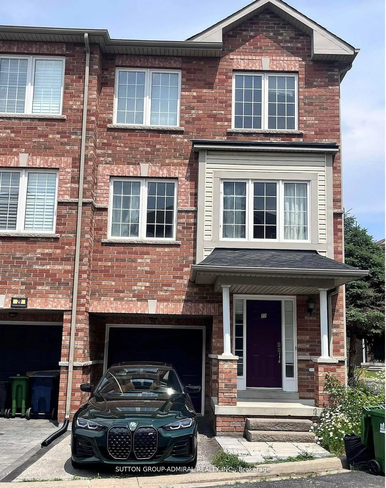 Front of 27 Frost King Lane