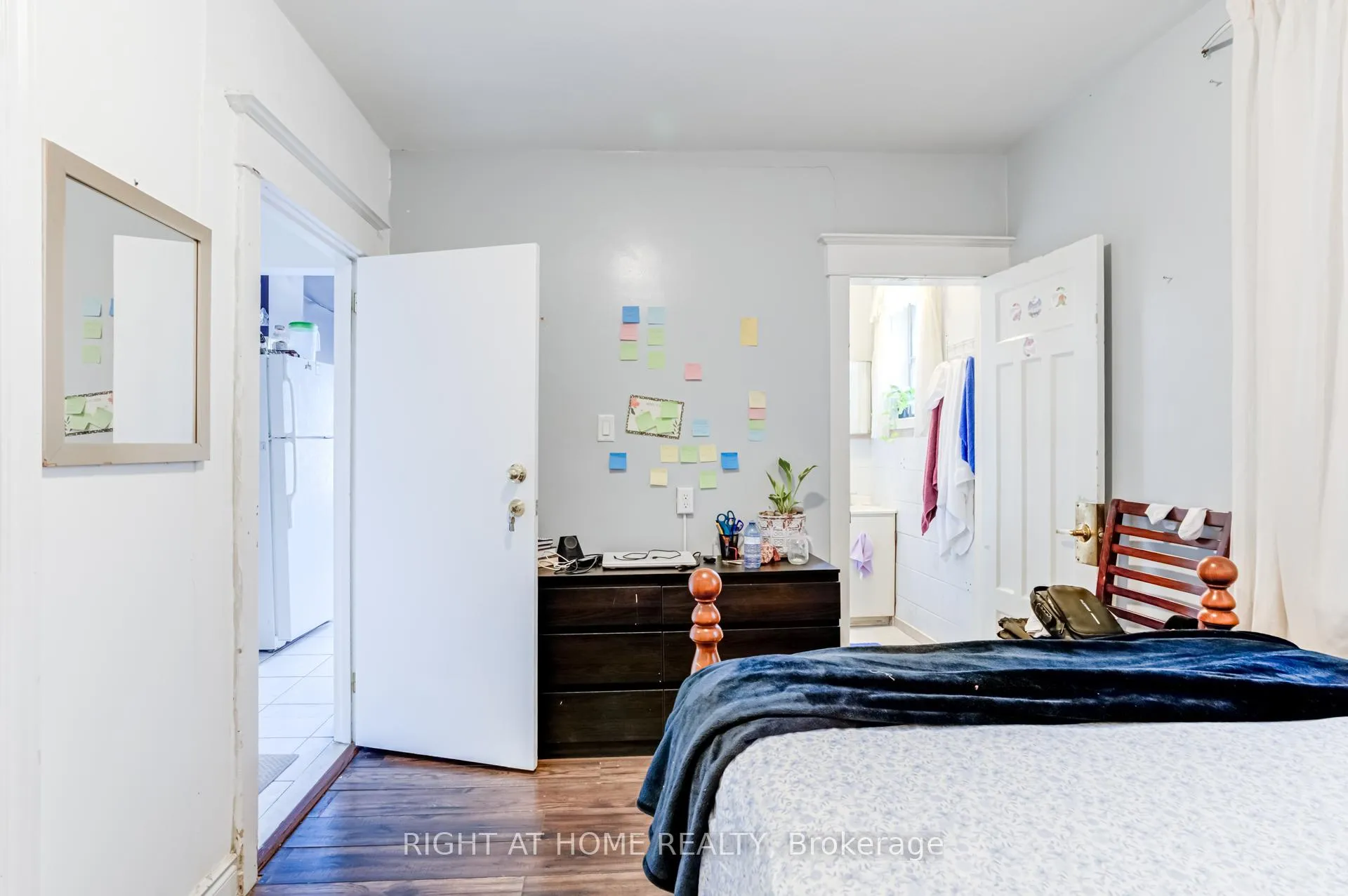 Photo 23 of 16 Pryor Avenue, Toronto, Weston-Pellam Park — HOMEH