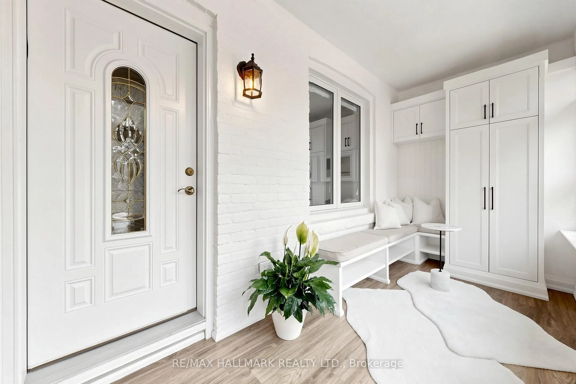 Photo 4 of 301 Wolverleigh Boulevard, Toronto, Danforth — HOMEH