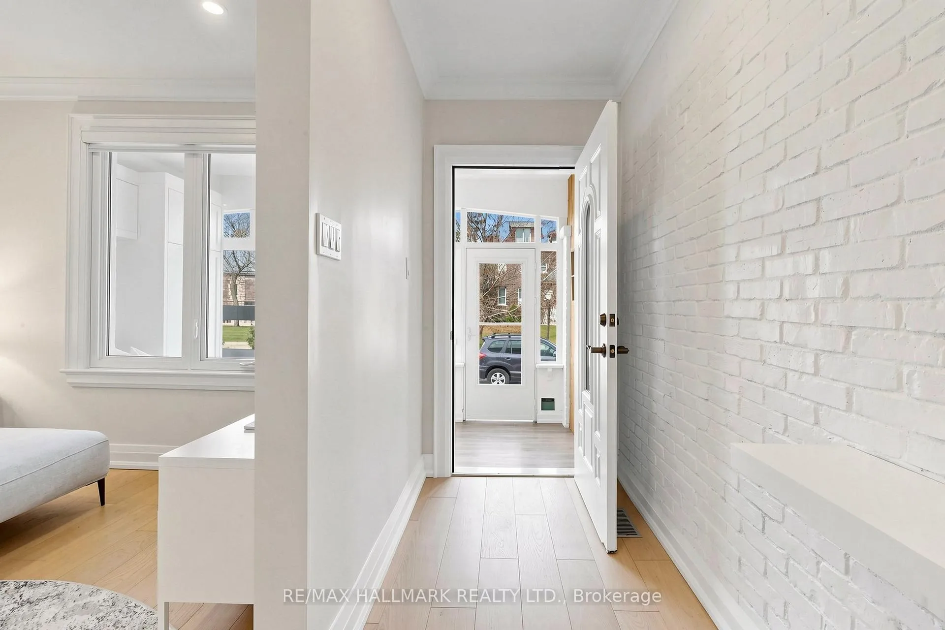 Photo 11 of 301 Wolverleigh Boulevard, Toronto, Danforth — HOMEH