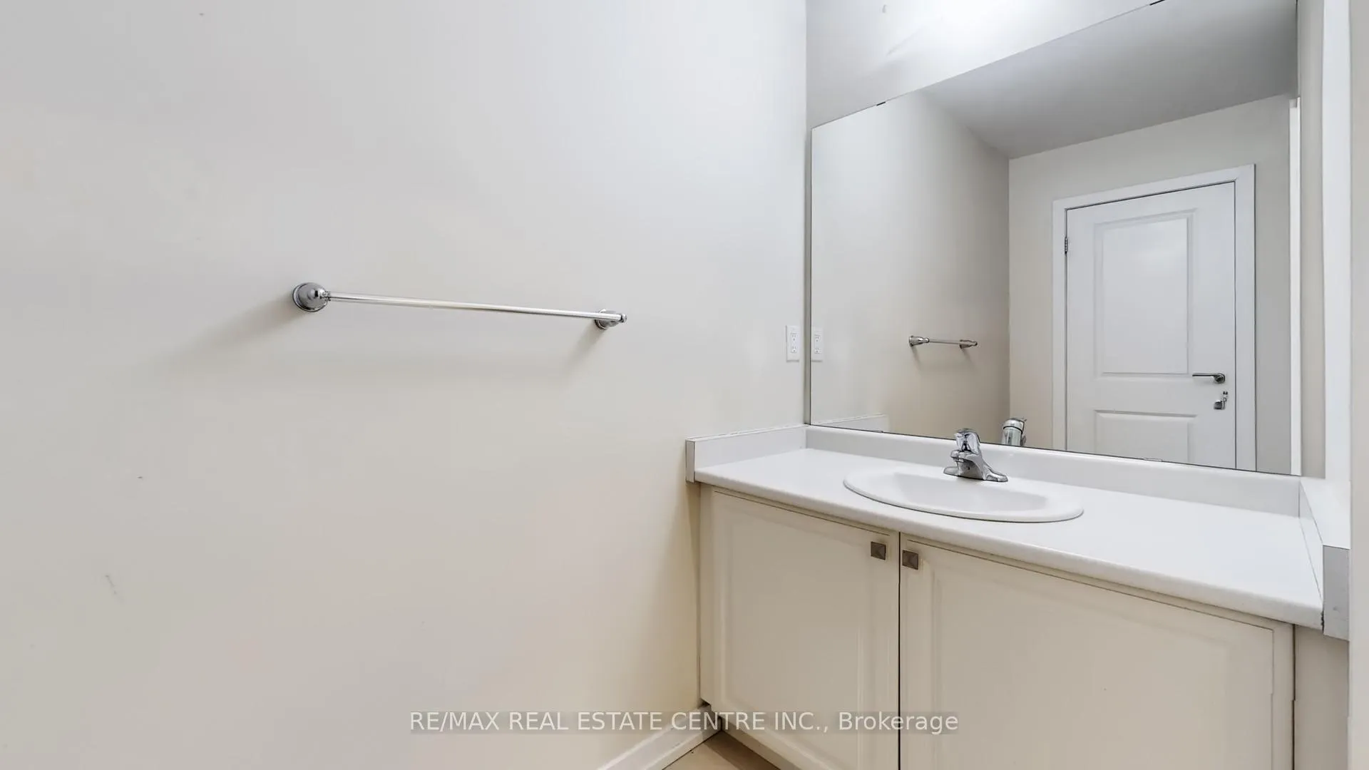 Photo 35 of 80 Scarletwood Street, Hamilton, Stoney Creek Mountain — HOMEH