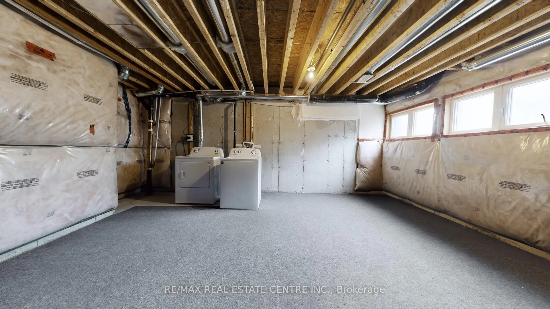 Photo 37 of 80 Scarletwood Street, Hamilton, Stoney Creek Mountain — HOMEH
