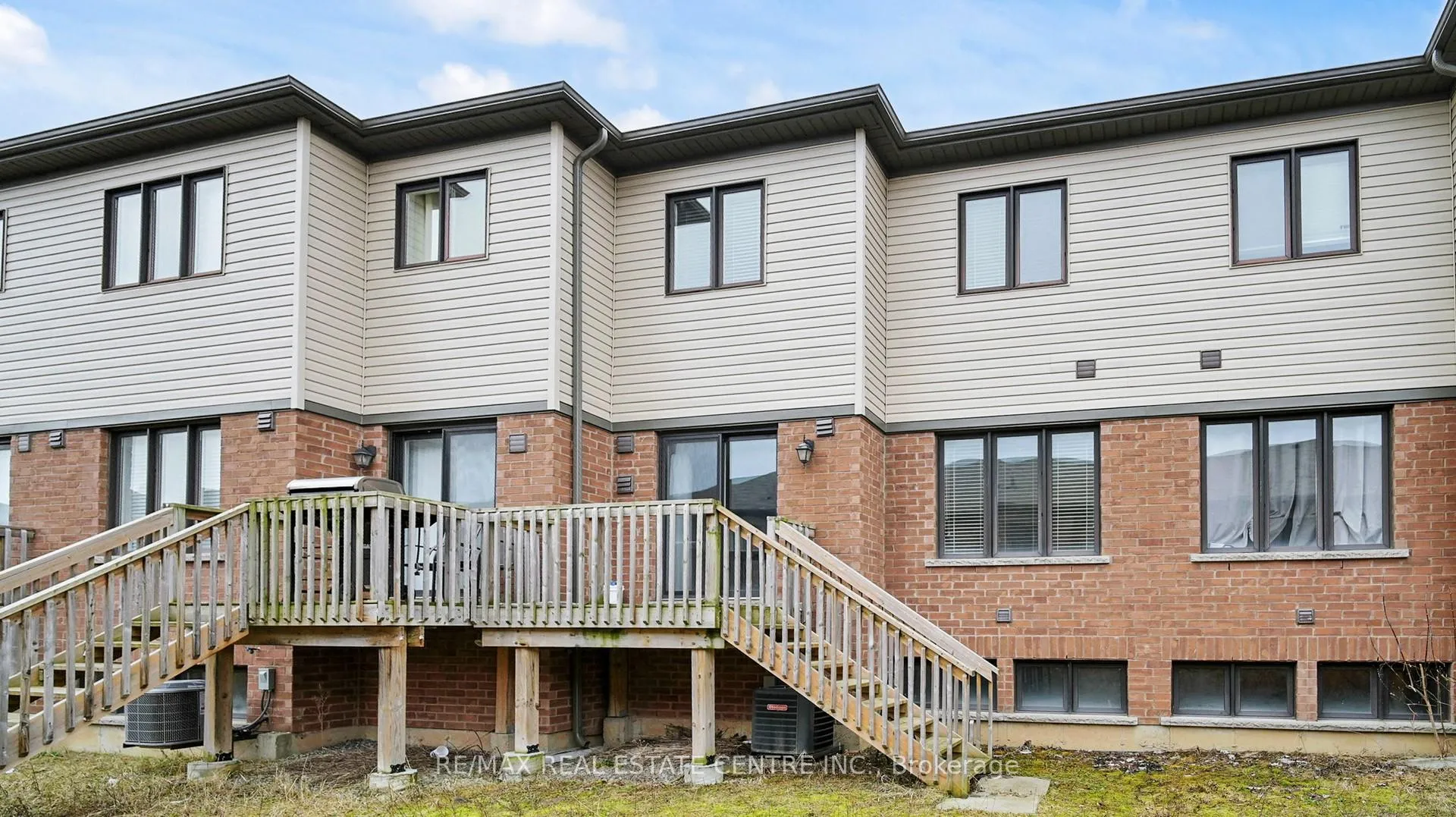 Photo 41 of 80 Scarletwood Street, Hamilton, Stoney Creek Mountain — HOMEH
