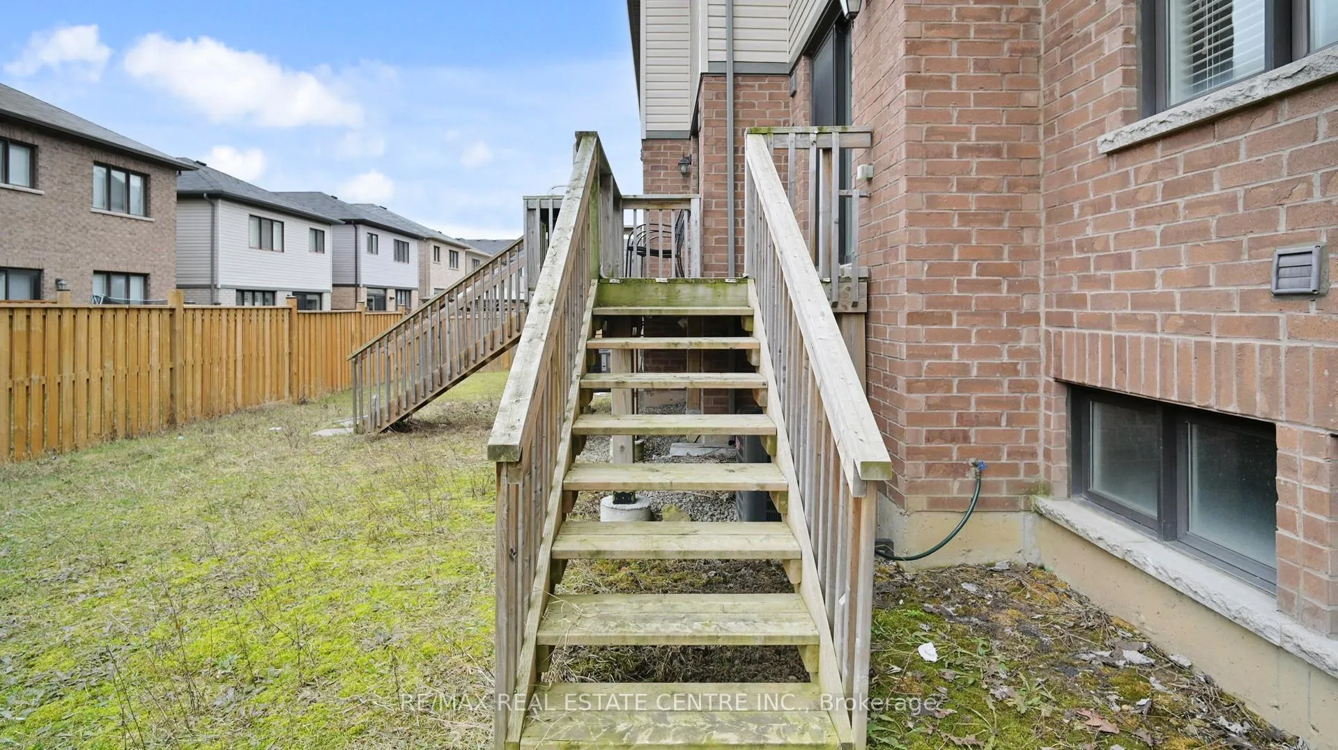 Photo 46 of 80 Scarletwood Street, Hamilton, Stoney Creek Mountain — HOMEH
