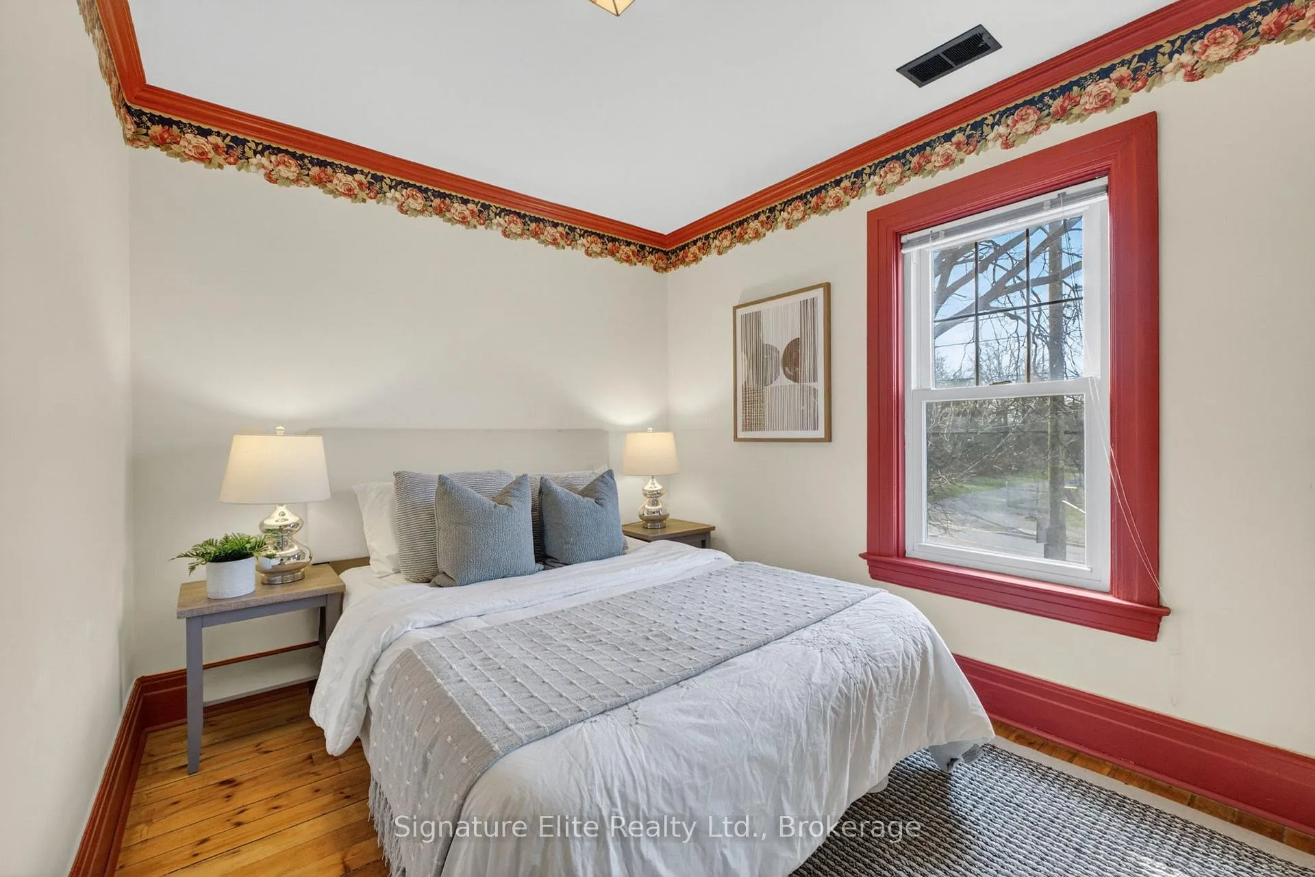 Photo 24 of 60 Winchester Road E, Whitby, Brooklin — HOMEH
