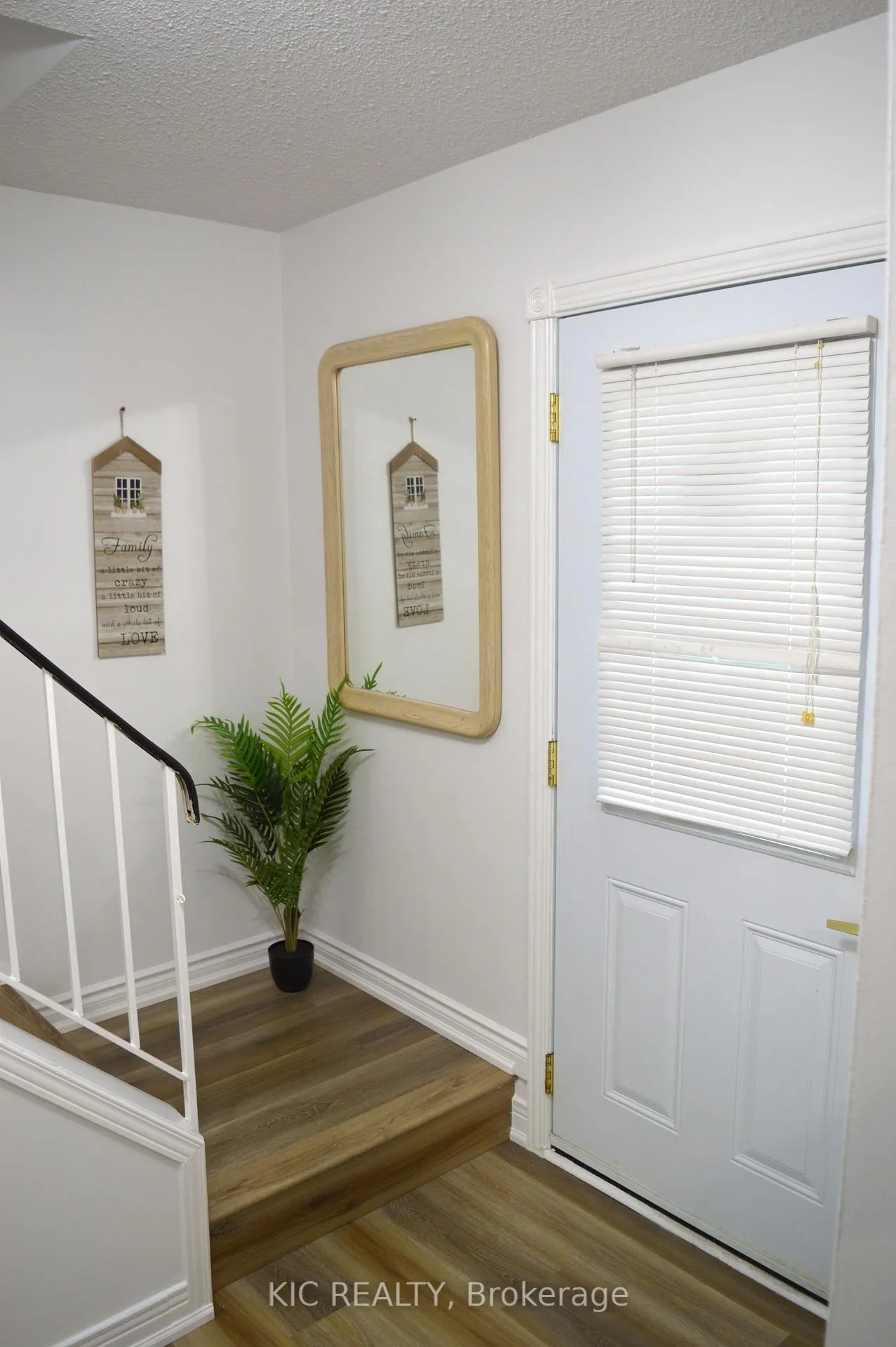 Photo 3 of Unit 6, 93 Hansen Road N, Brampton, Madoc — HOMEH