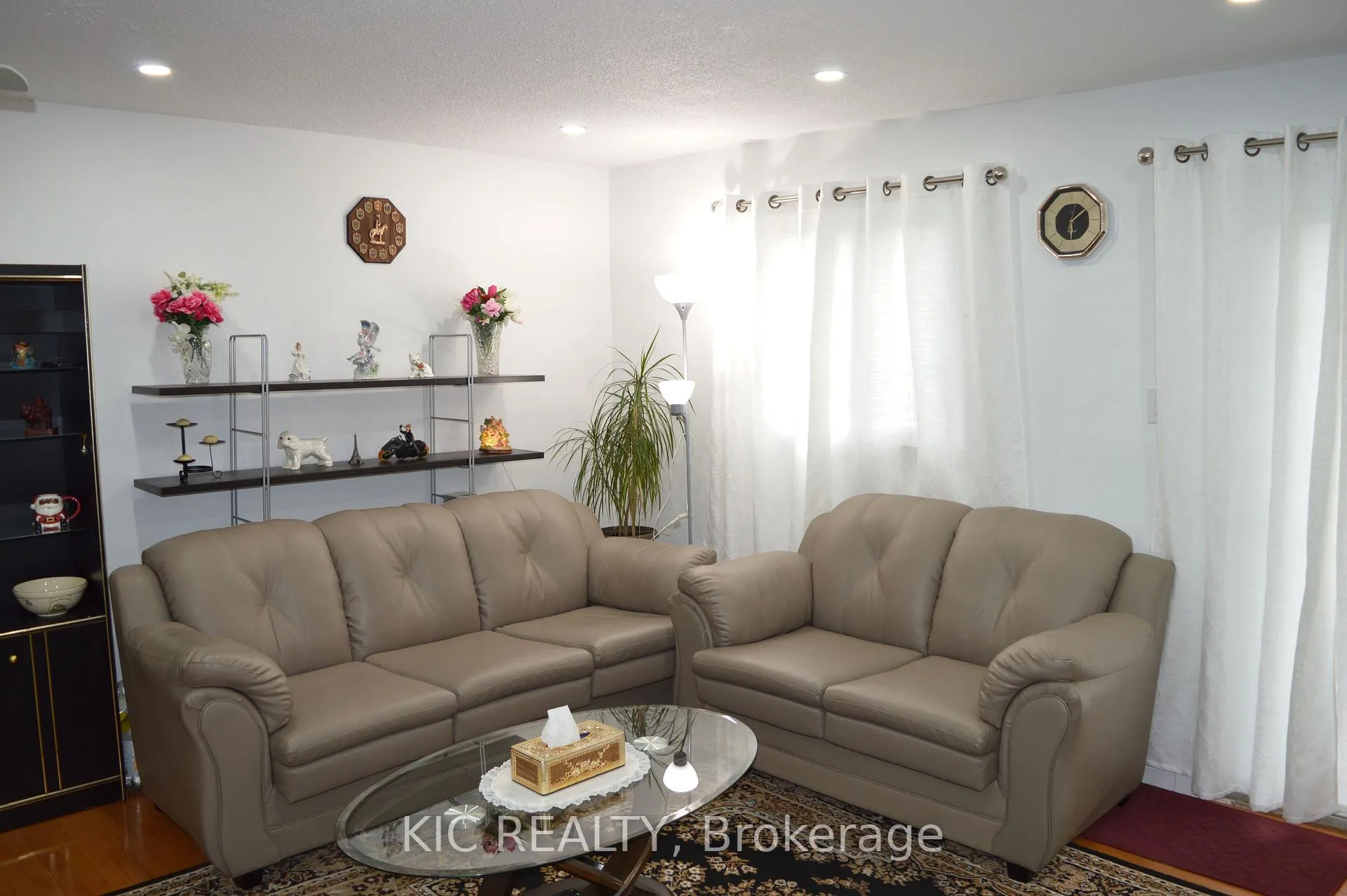 Photo 8 of Unit 6, 93 Hansen Road N, Brampton, Madoc — HOMEH