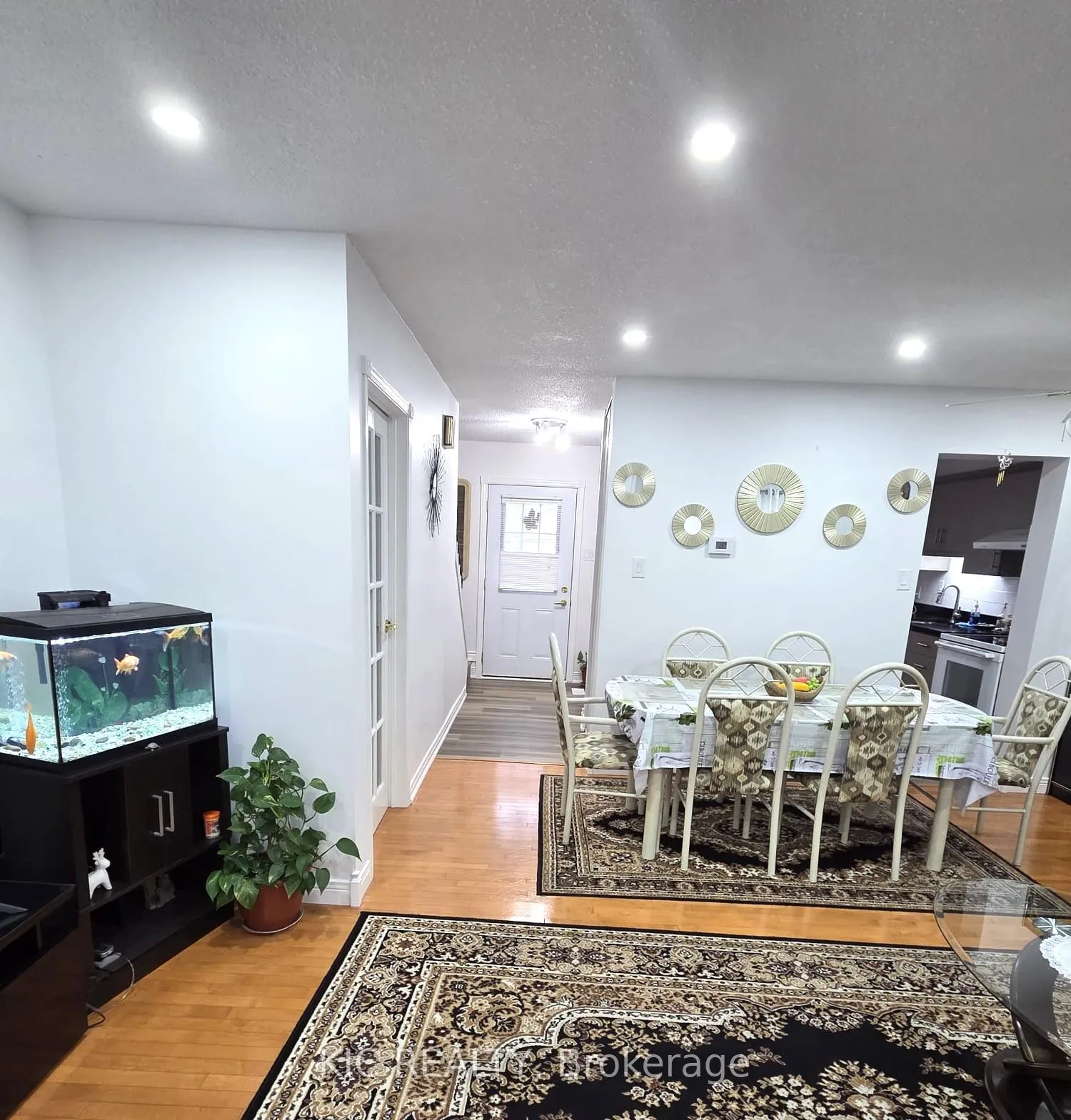 Photo 10 of Unit 6, 93 Hansen Road N, Brampton, Madoc — HOMEH