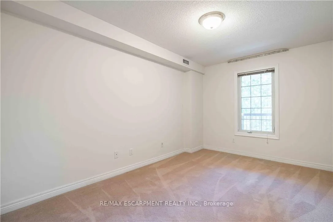 Photo 10 of Unit 207, 980 Golf Links Road, Hamilton, Meadowlands — HOMEH