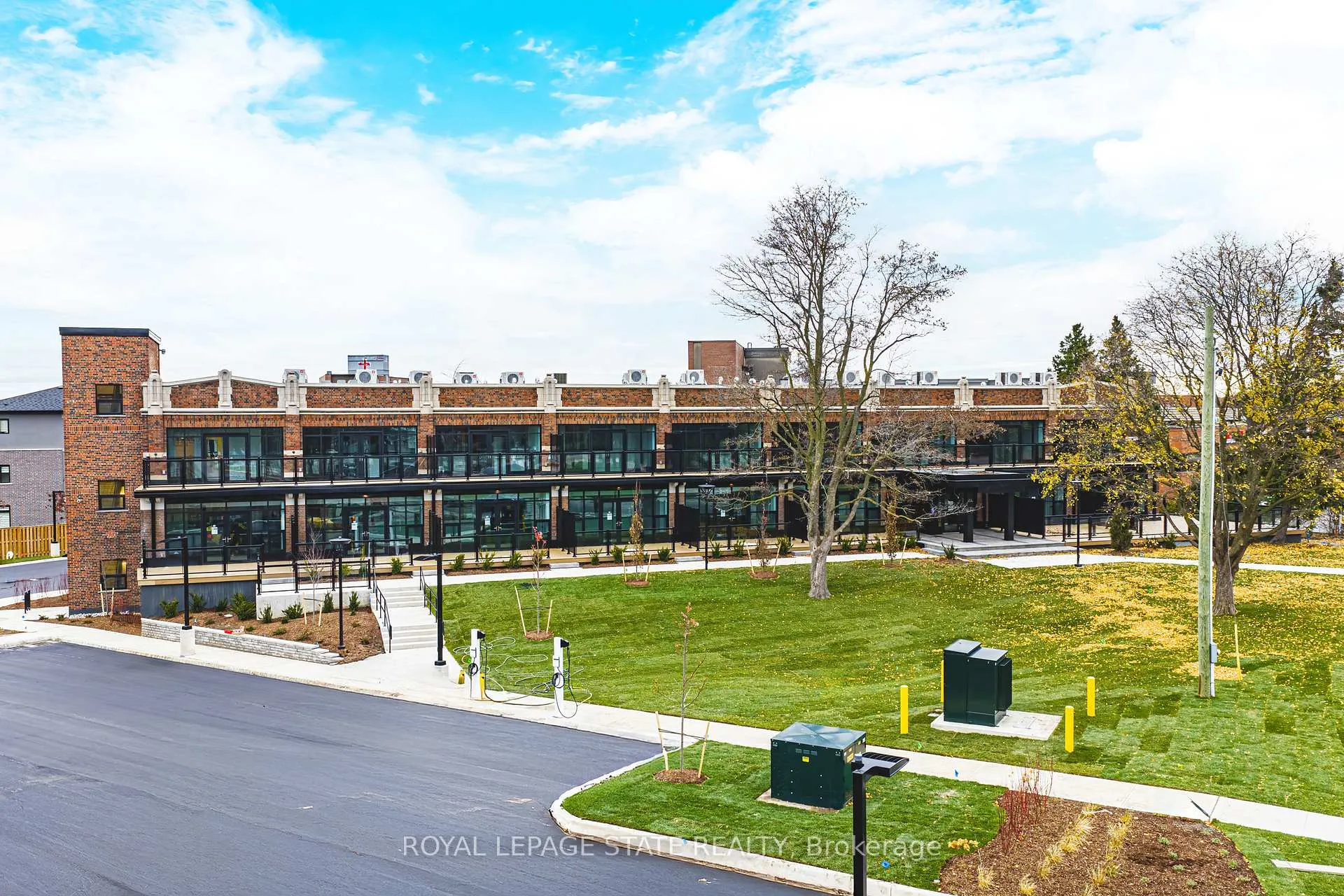 Photo 1 of Unit 302, 555 Sanatorium Road, Hamilton, Mountview — HOMEH