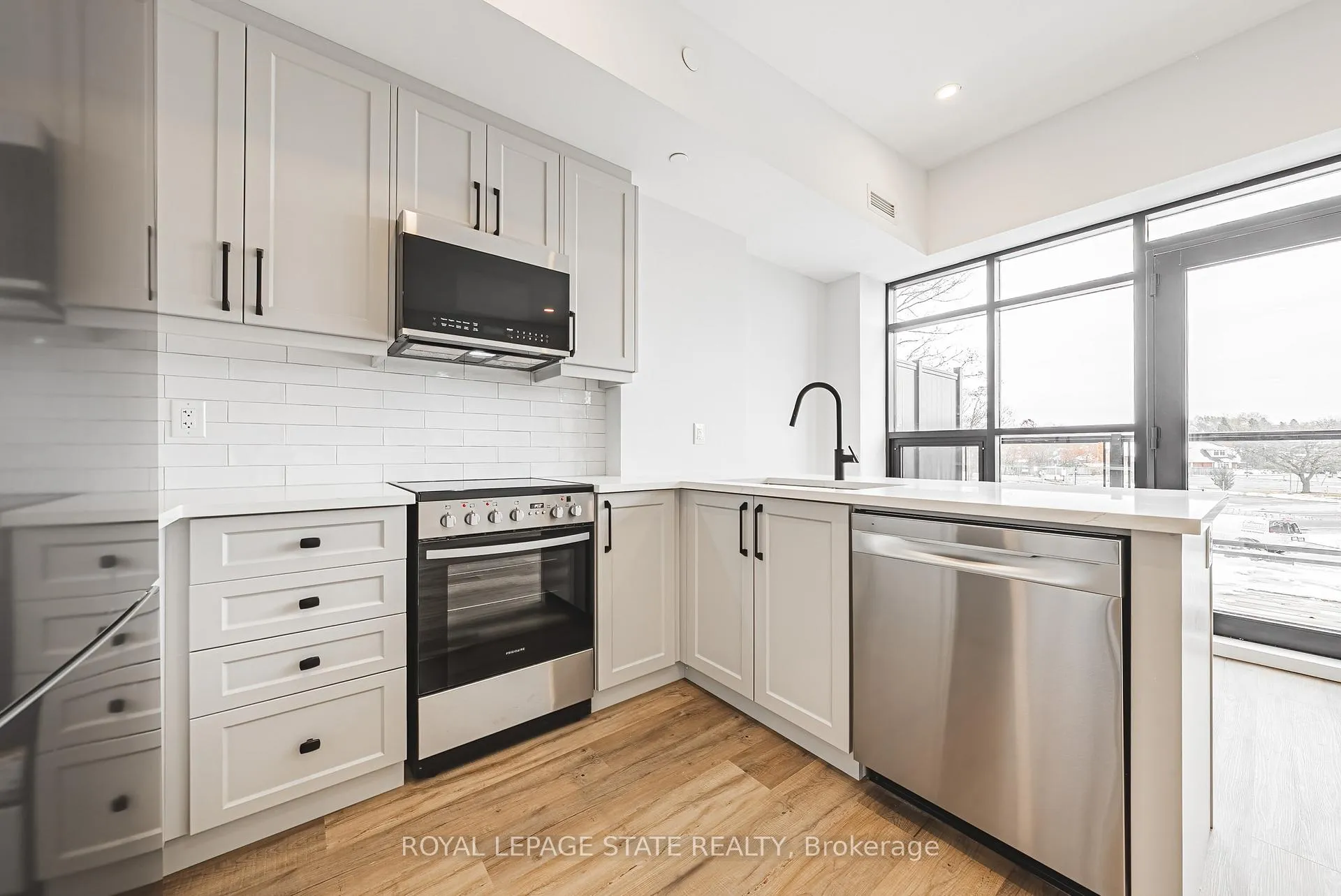 Photo 7 of Unit 302, 555 Sanatorium Road, Hamilton, Mountview — HOMEH