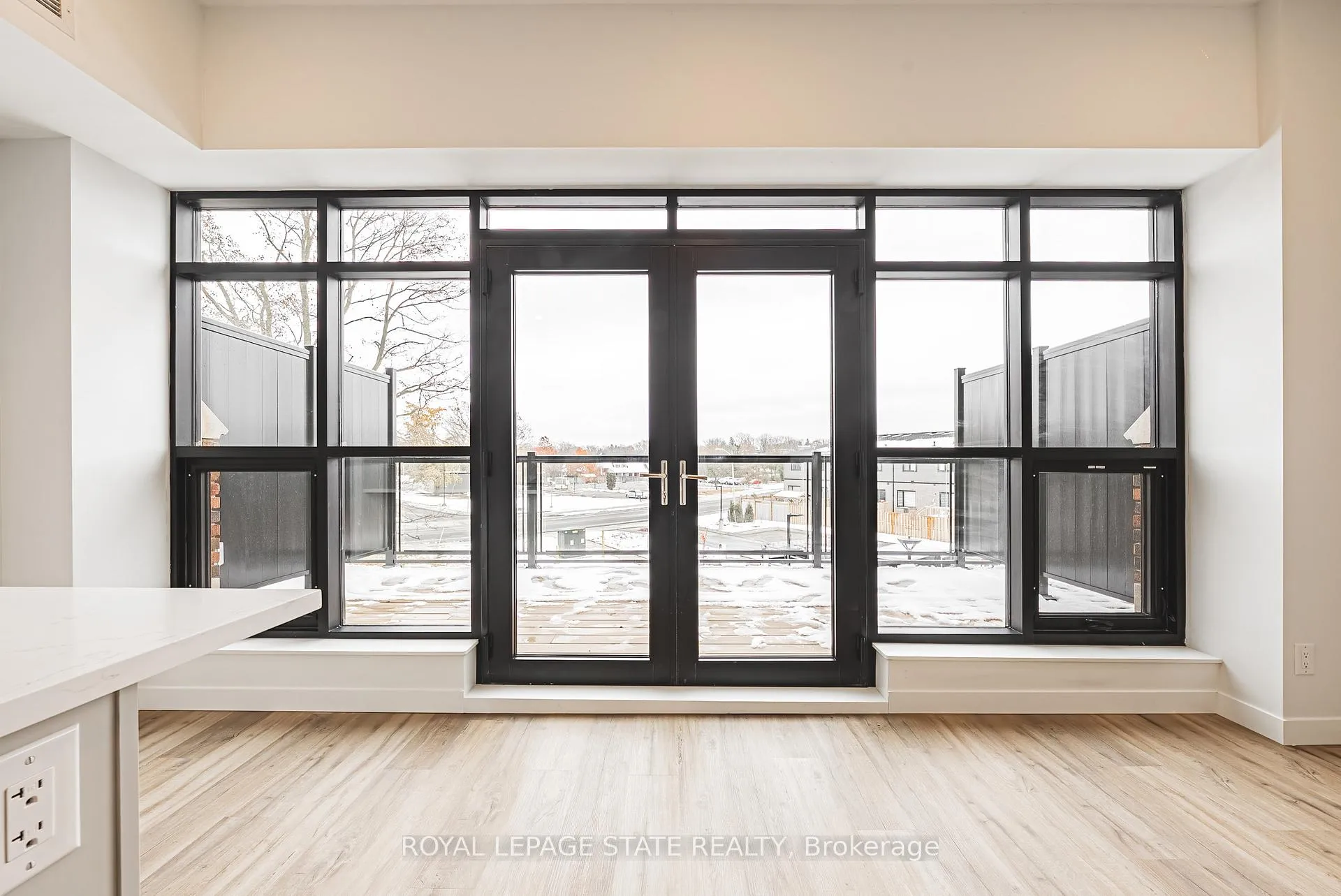 Photo 9 of Unit 302, 555 Sanatorium Road, Hamilton, Mountview — HOMEH