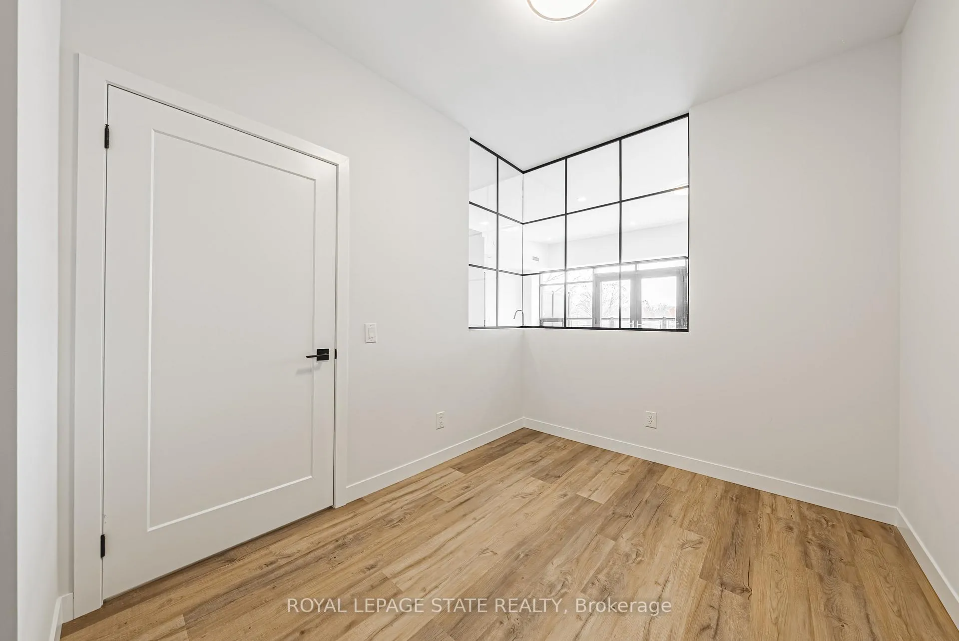 Photo 13 of Unit 302, 555 Sanatorium Road, Hamilton, Mountview — HOMEH