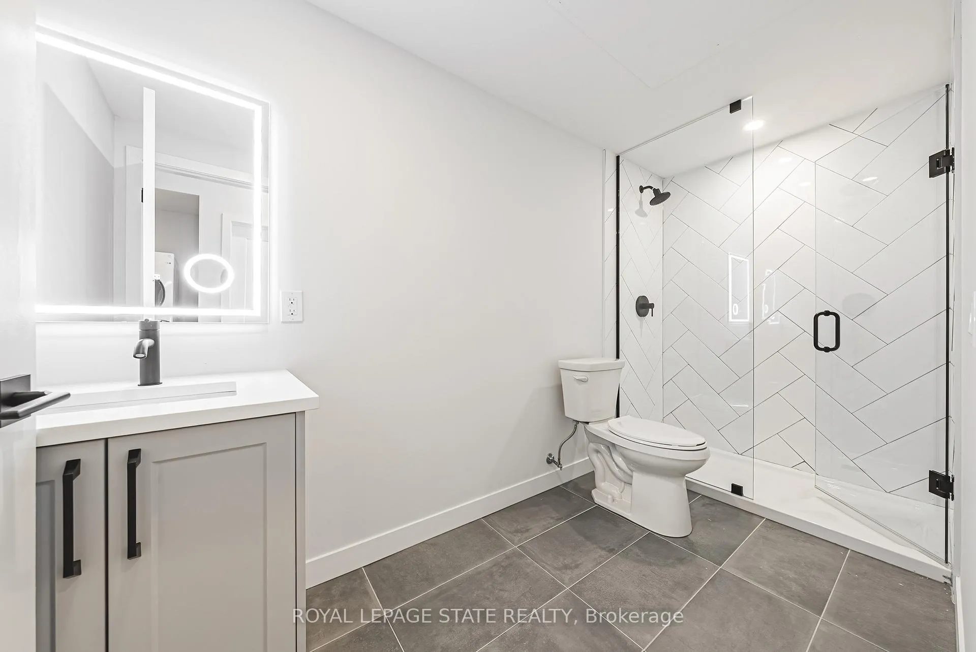 Photo 16 of Unit 302, 555 Sanatorium Road, Hamilton, Mountview — HOMEH