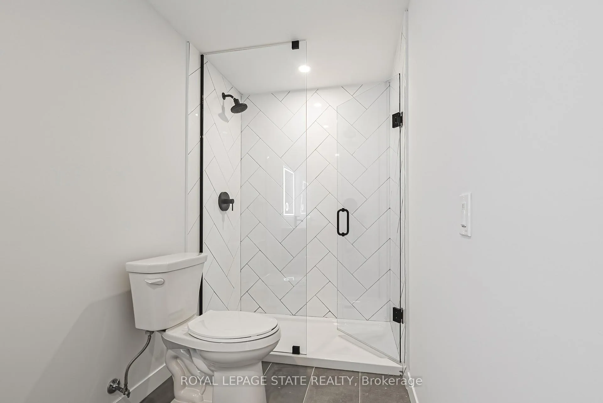 Photo 17 of Unit 302, 555 Sanatorium Road, Hamilton, Mountview — HOMEH