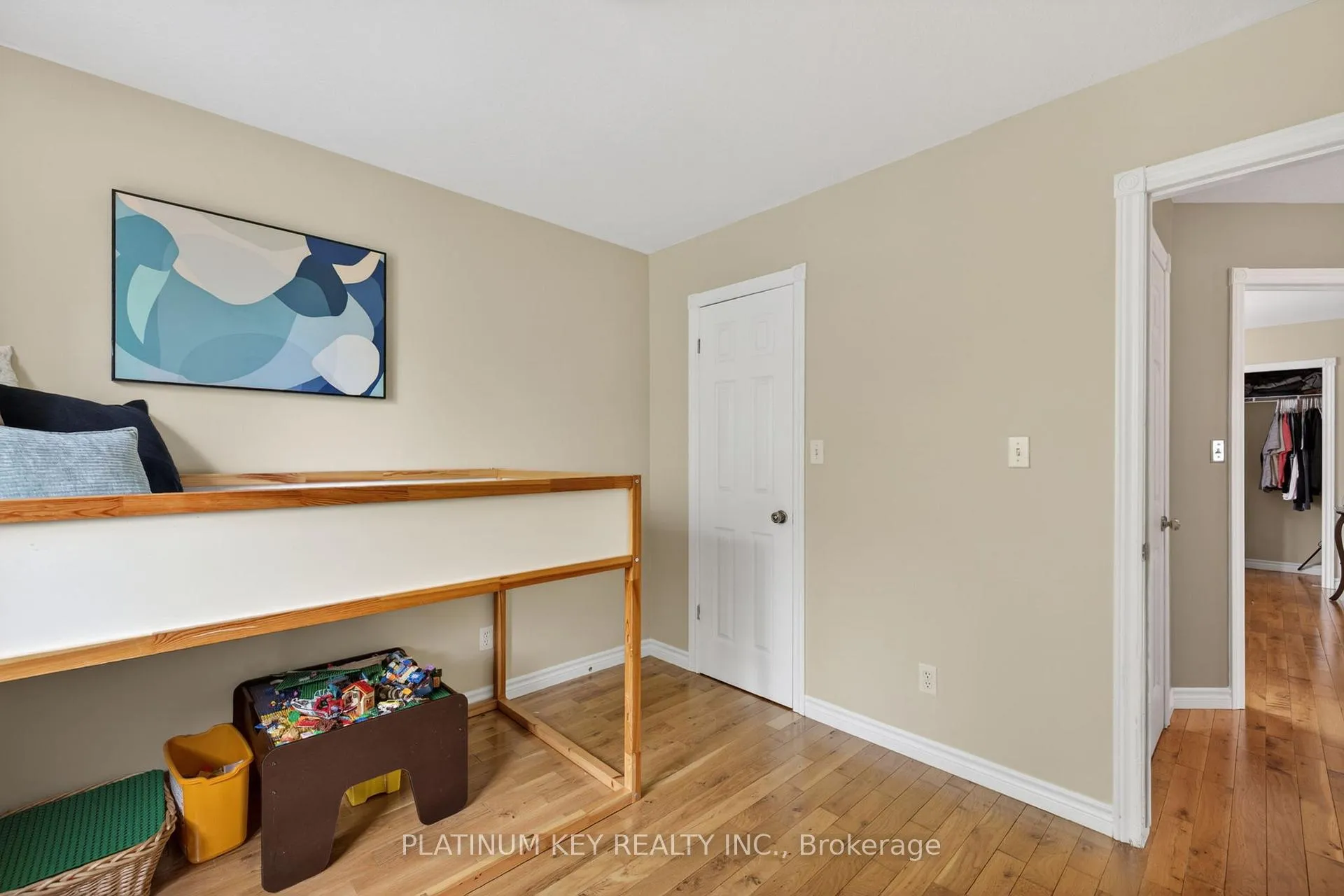 Photo 18 of 6 Juniper Crescent, Strathroy-Caradoc, SE — HOMEH
