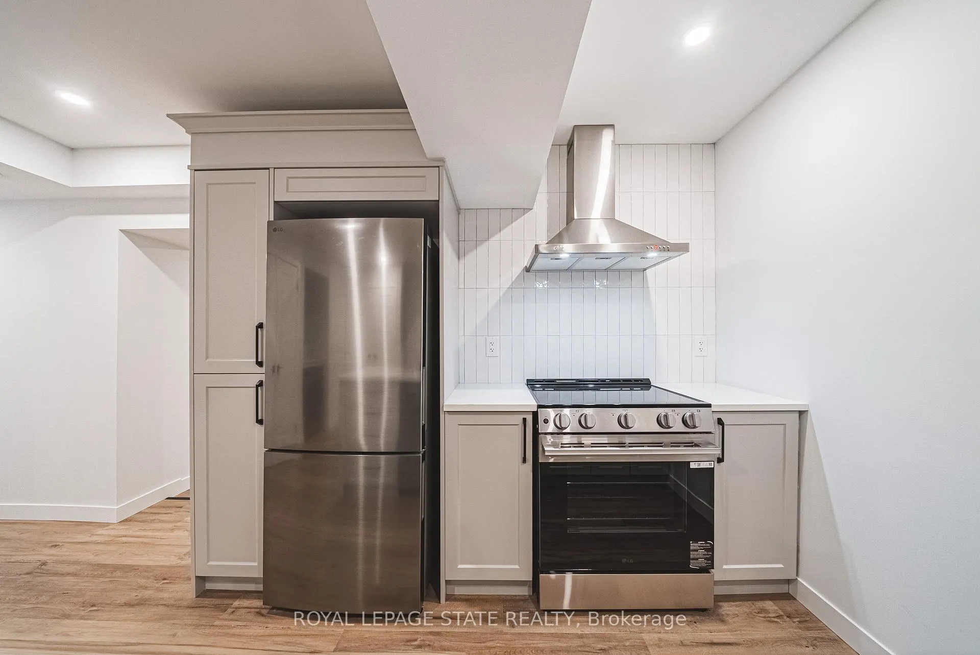 Photo 7 of Unit 107, 555 Sanatorium Road, Hamilton, Mountview — HOMEH