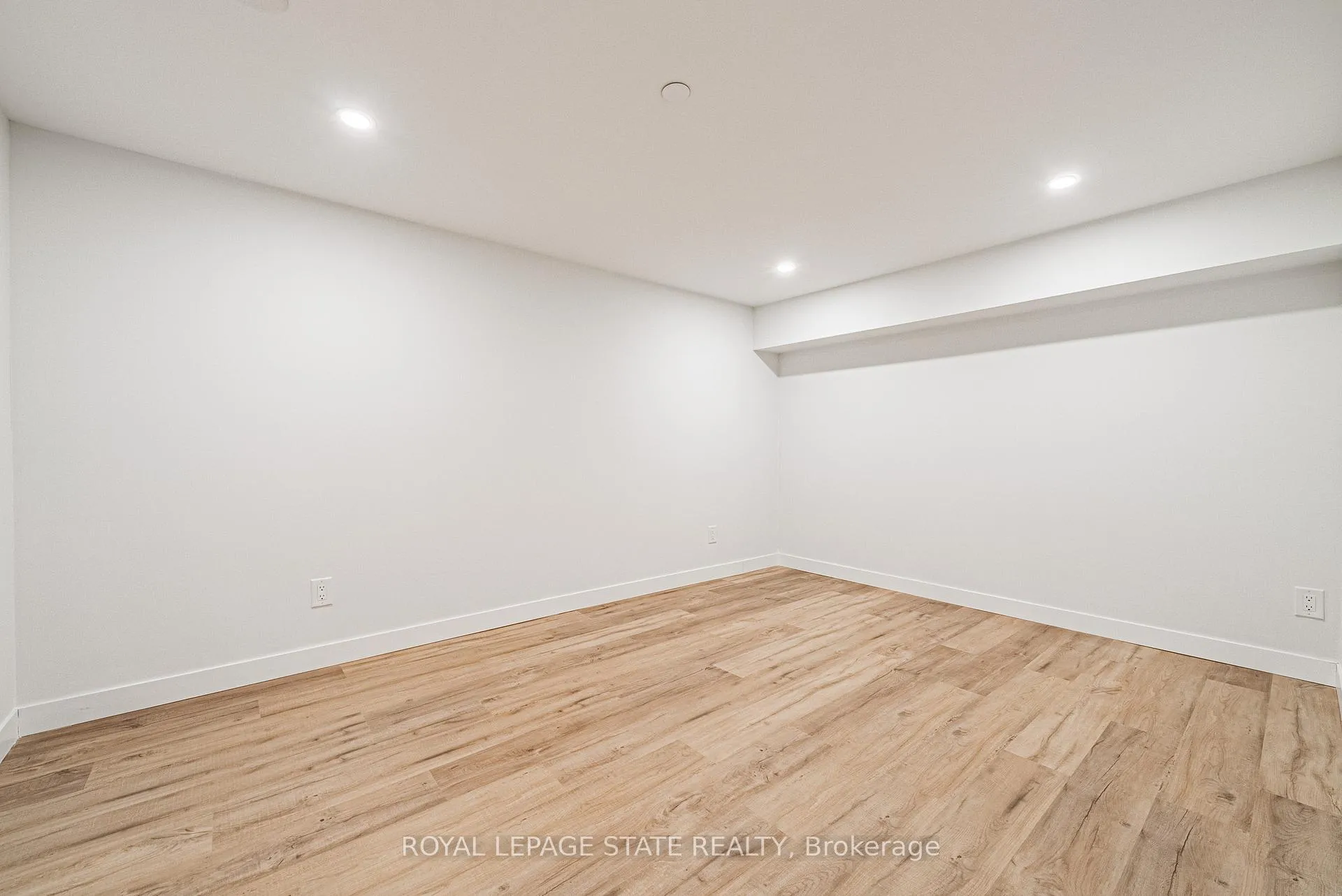 Photo 9 of Unit 107, 555 Sanatorium Road, Hamilton, Mountview — HOMEH