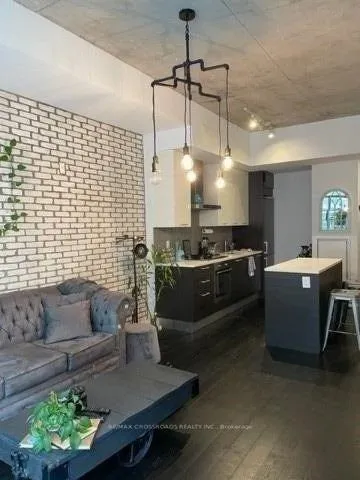 Photo 3 of Unit 622, 90 Broadview Avenue, Toronto, South Riverdale — HOMEH