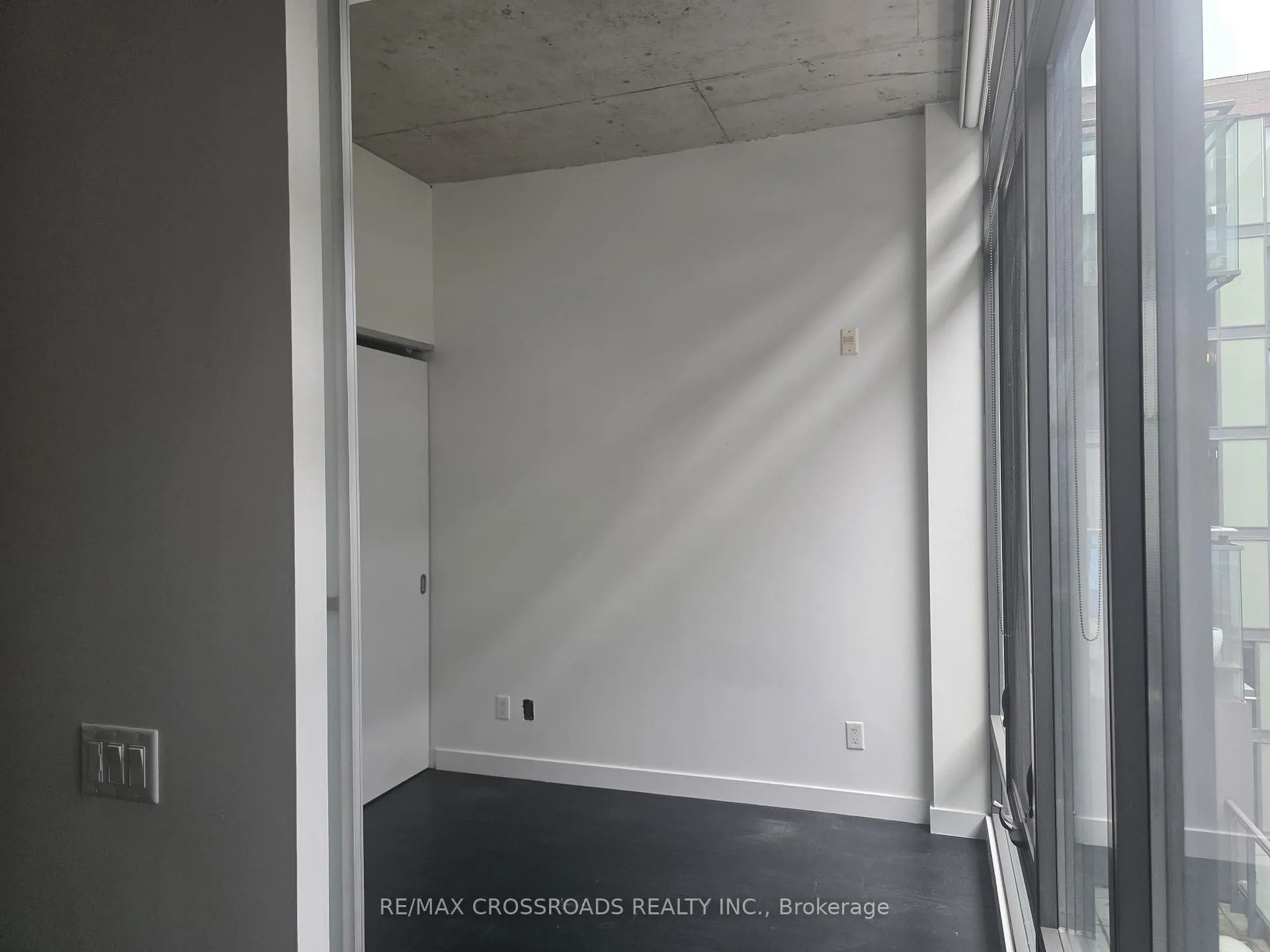 Photo 8 of Unit 622, 90 Broadview Avenue, Toronto, South Riverdale — HOMEH