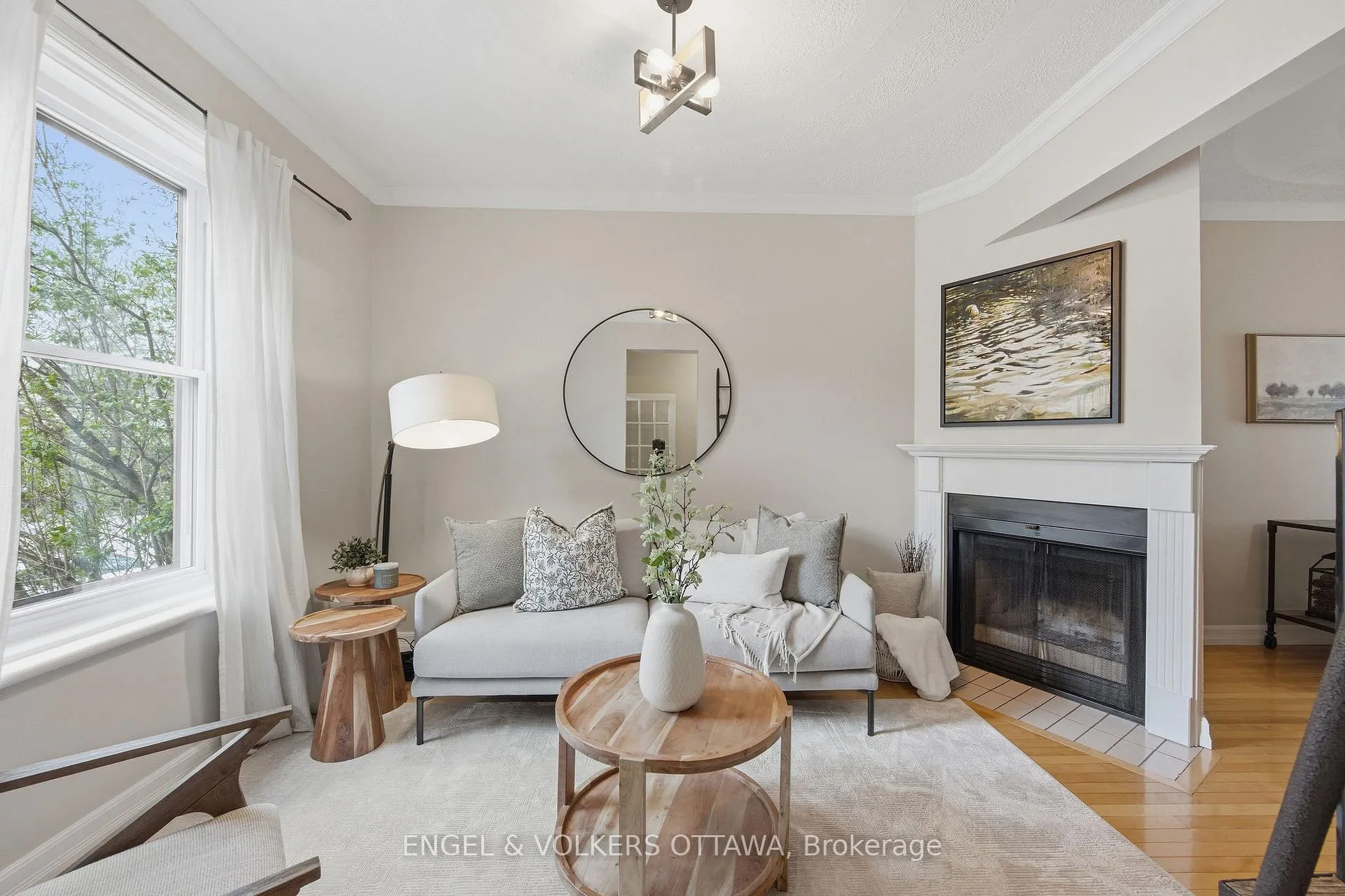 Photo 4 of 107 Rochester Street, Ottawa, West Centre Town — HOMEH