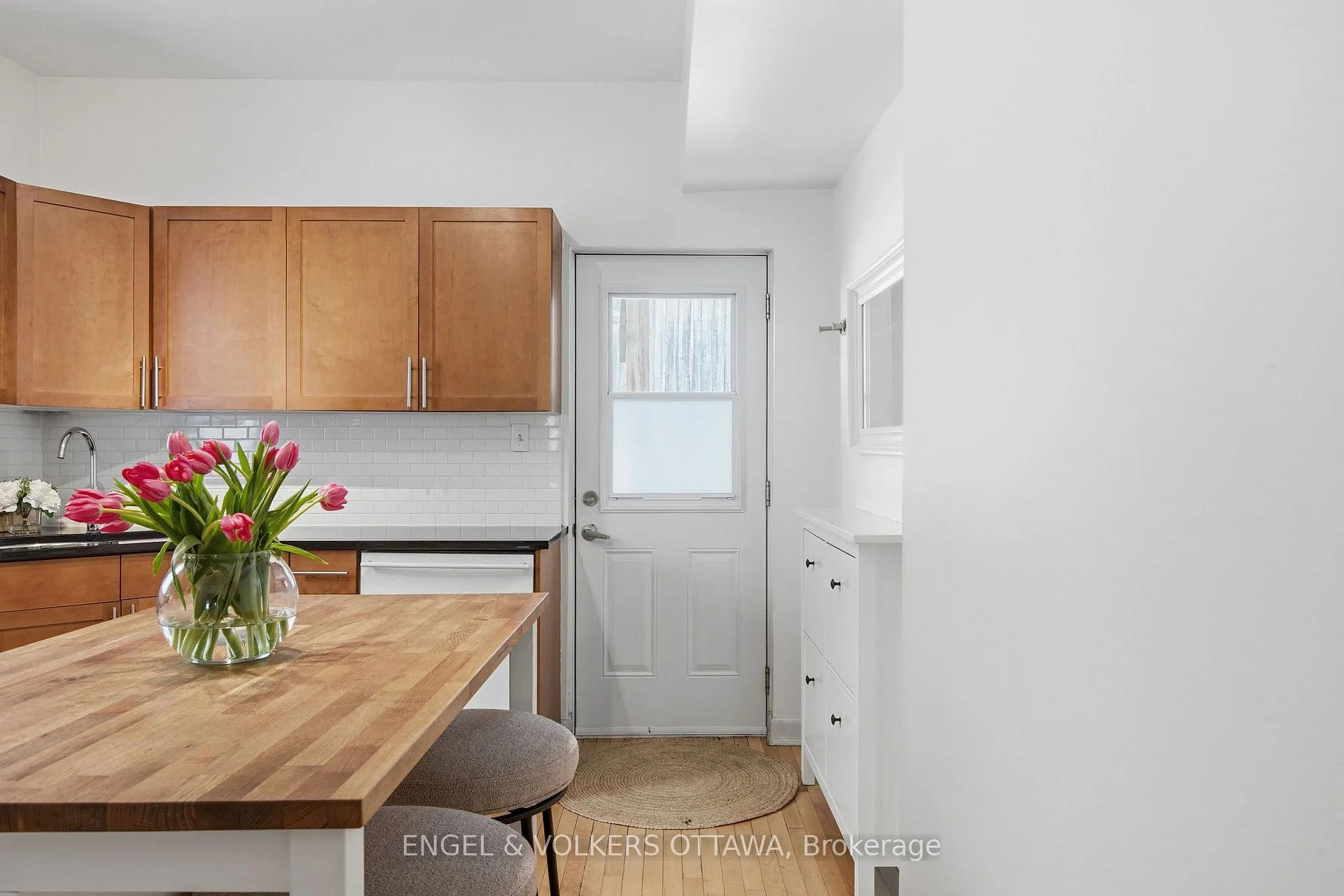 Photo 21 of 107 Rochester Street, Ottawa, West Centre Town — HOMEH