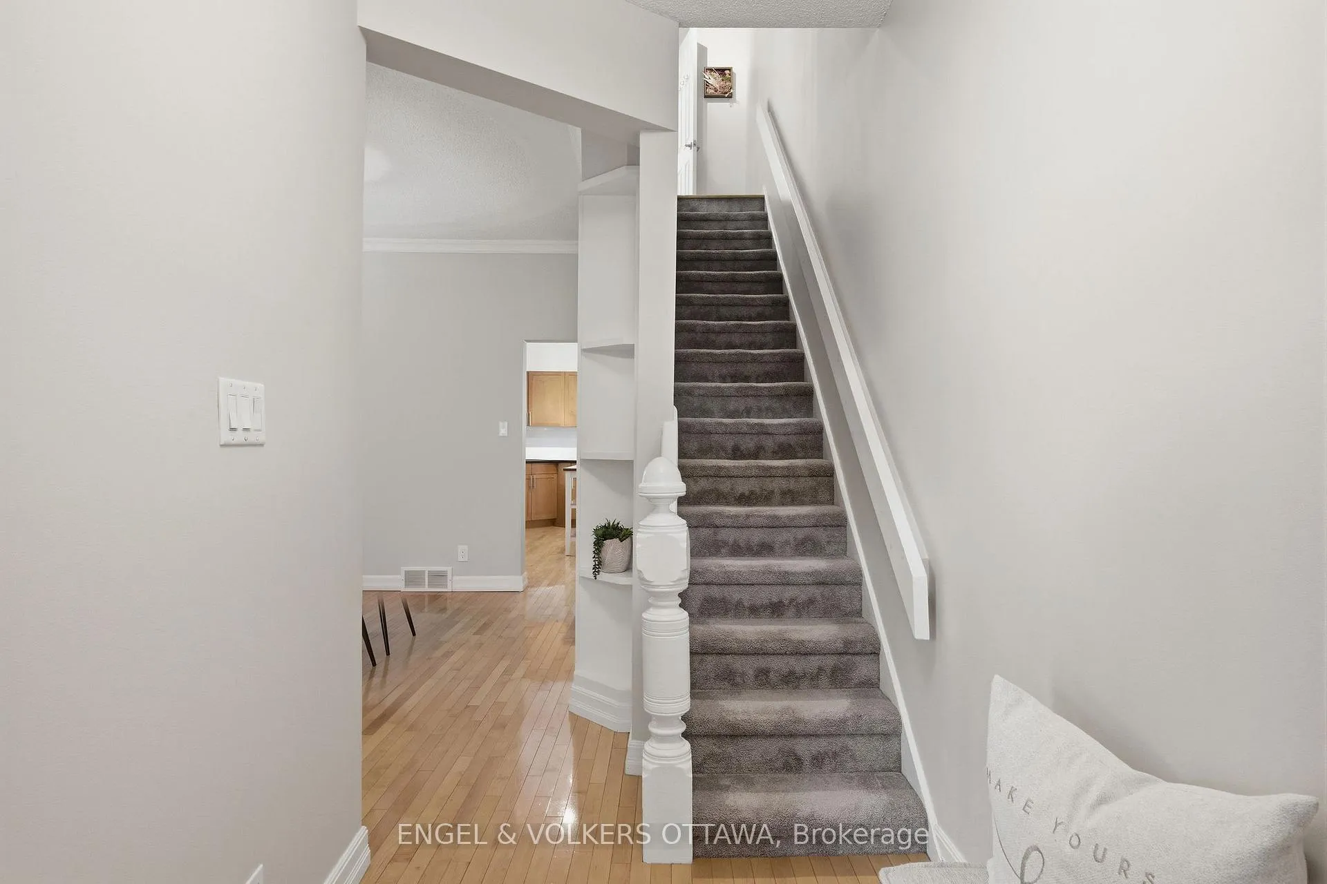Photo 24 of 107 Rochester Street, Ottawa, West Centre Town — HOMEH