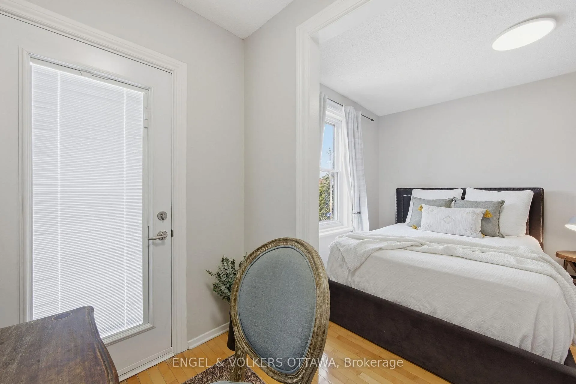 Photo 41 of 107 Rochester Street, Ottawa, West Centre Town — HOMEH