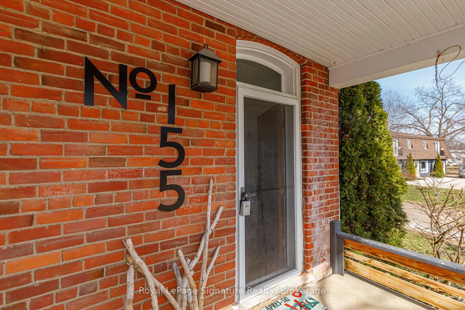 Photo 2 of 155 Clark Street, Blue Mountains — HOMEH