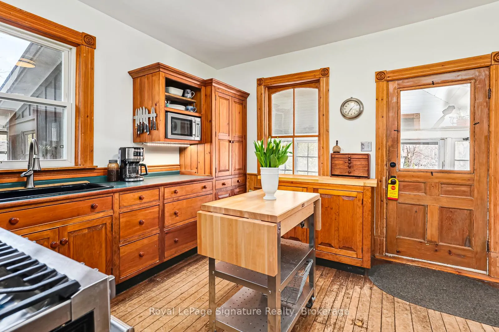 Photo 9 of 155 Clark Street, Blue Mountains — HOMEH