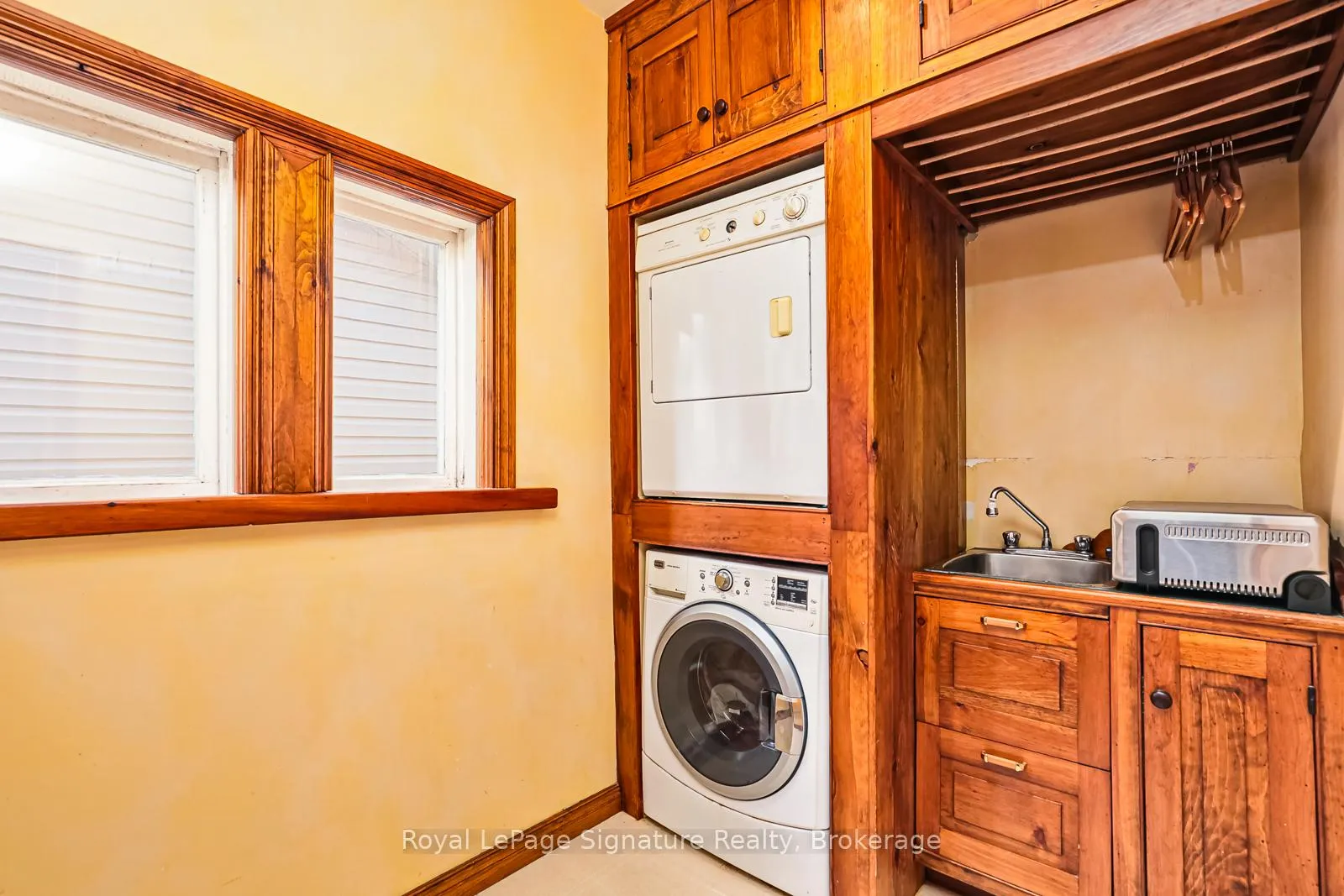 Photo 11 of 155 Clark Street, Blue Mountains — HOMEH