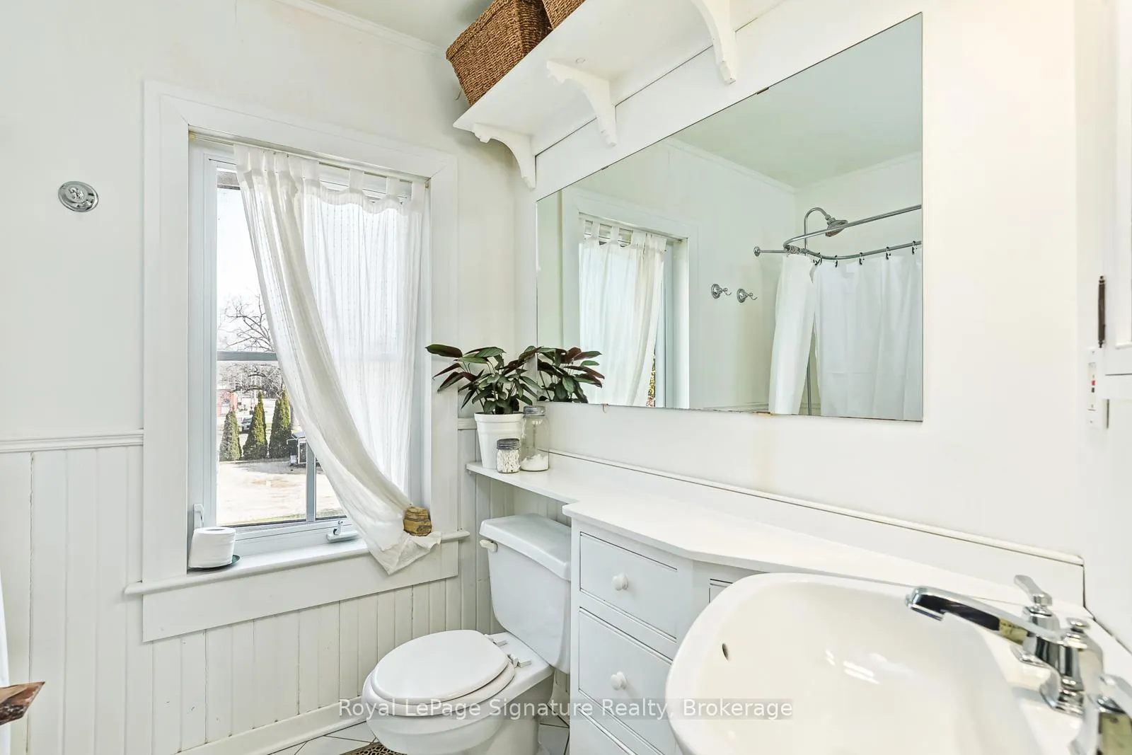 Photo 17 of 155 Clark Street, Blue Mountains — HOMEH