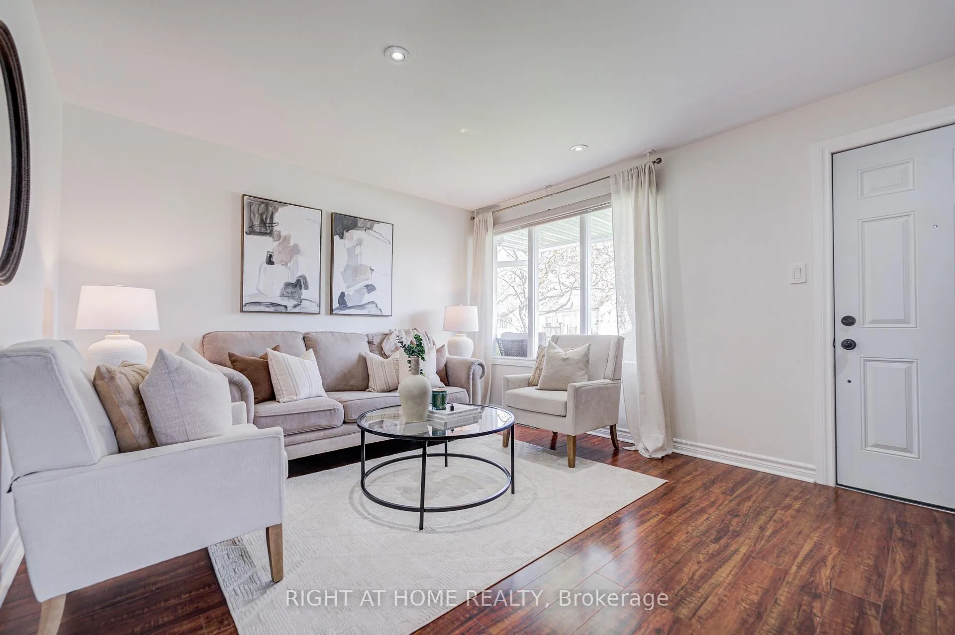 Photo 8 of 61 Beatty Road, Ajax, Central — HOMEH