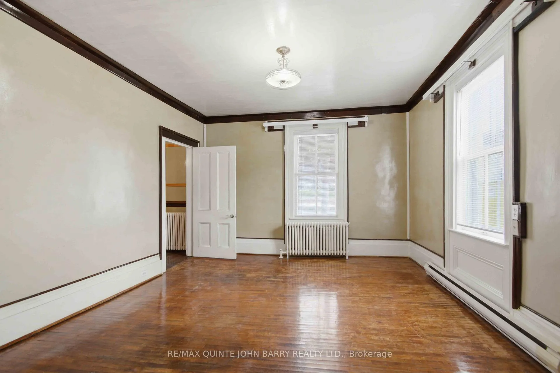 Photo 5 of 175 King Street, Quinte West, Trenton Ward — HOMEH