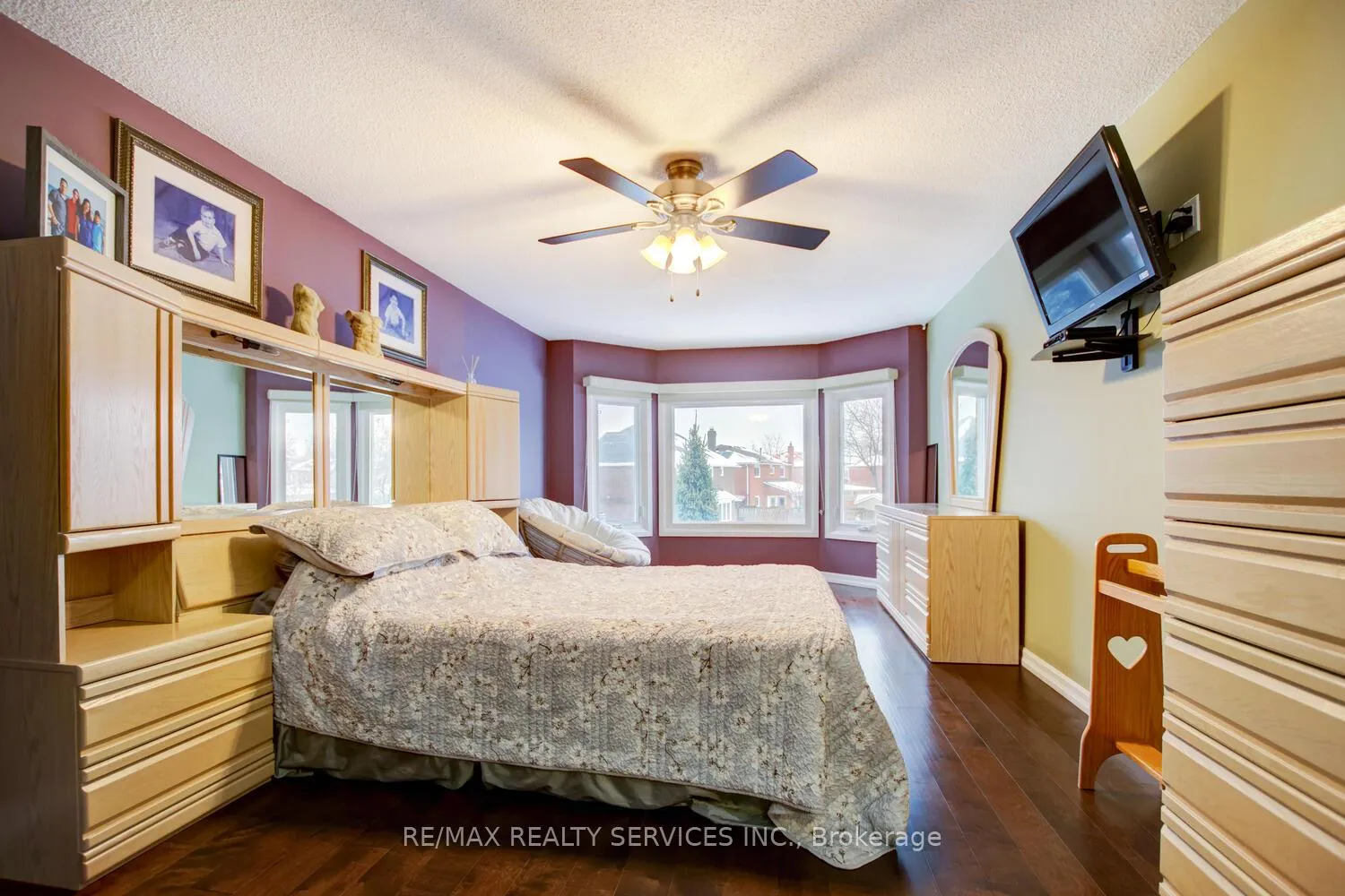 Photo 22 of 34 Garbutt Crescent, Brampton, Northwood Park — HOMEH