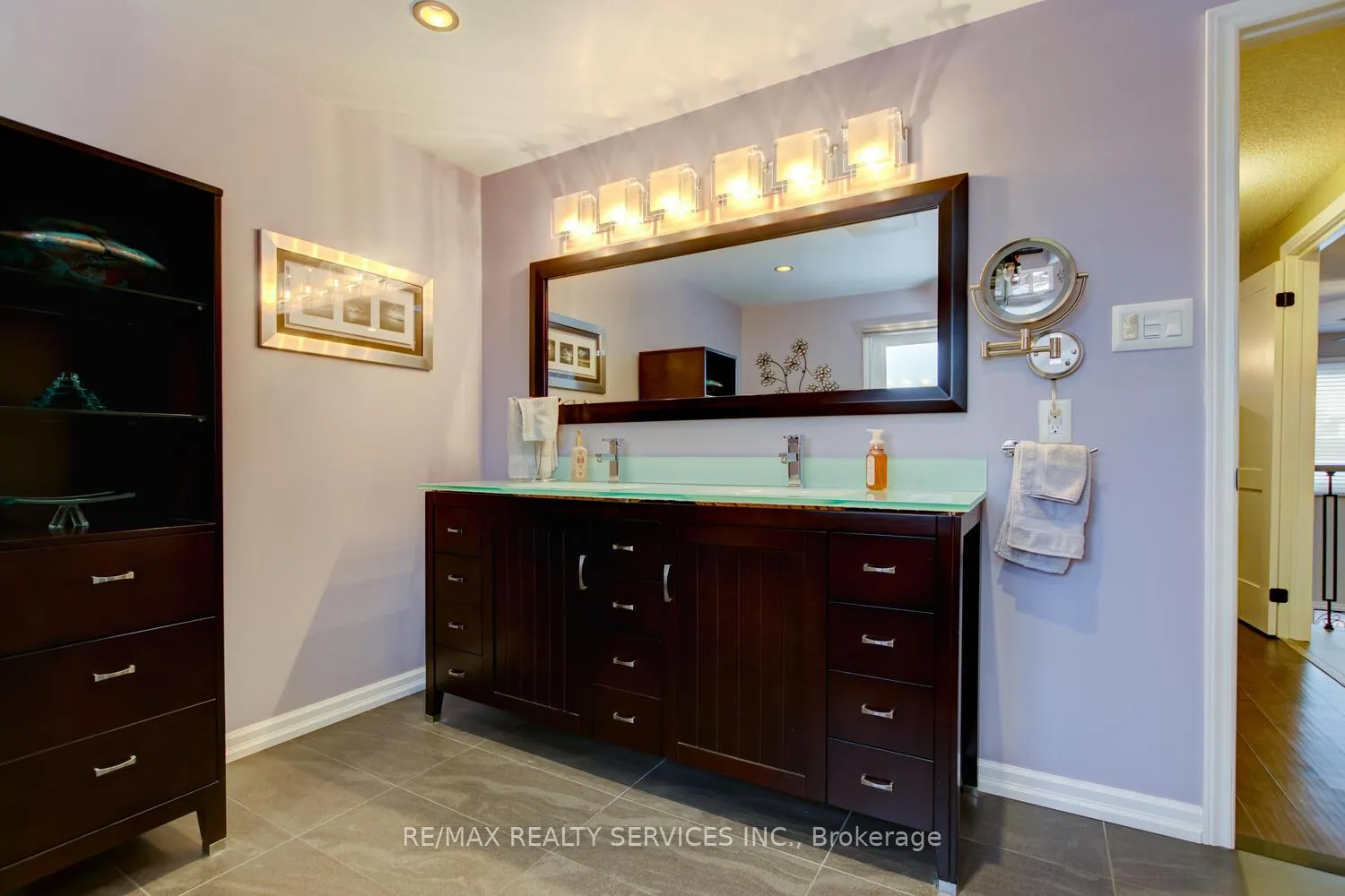 Photo 26 of 34 Garbutt Crescent, Brampton, Northwood Park — HOMEH