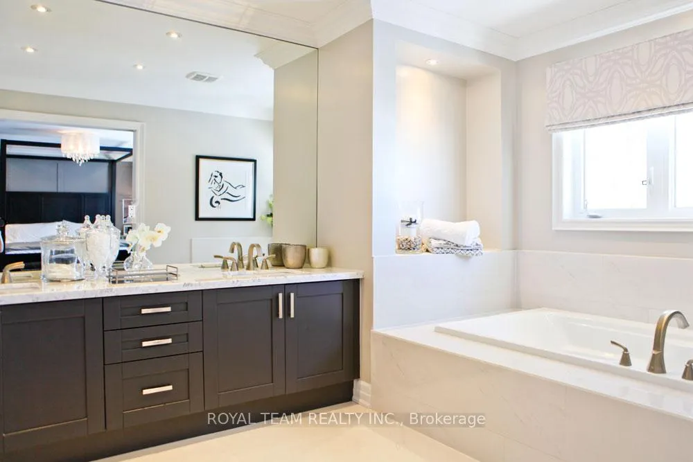 Photo 8 of 18 Moreau Way, Springwater, Centre Vespra — HOMEH