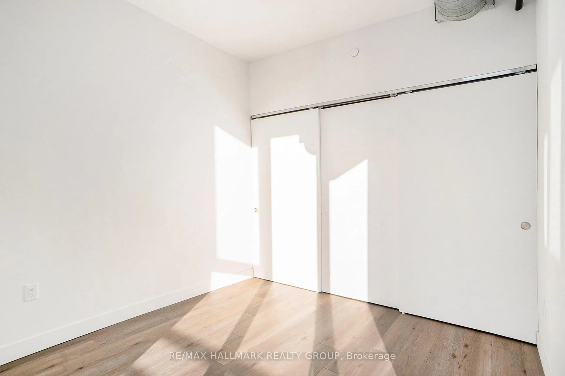 Photo 9 of Unit UPH 11, 10 James Street, Ottawa, Ottawa Centre — HOMEH