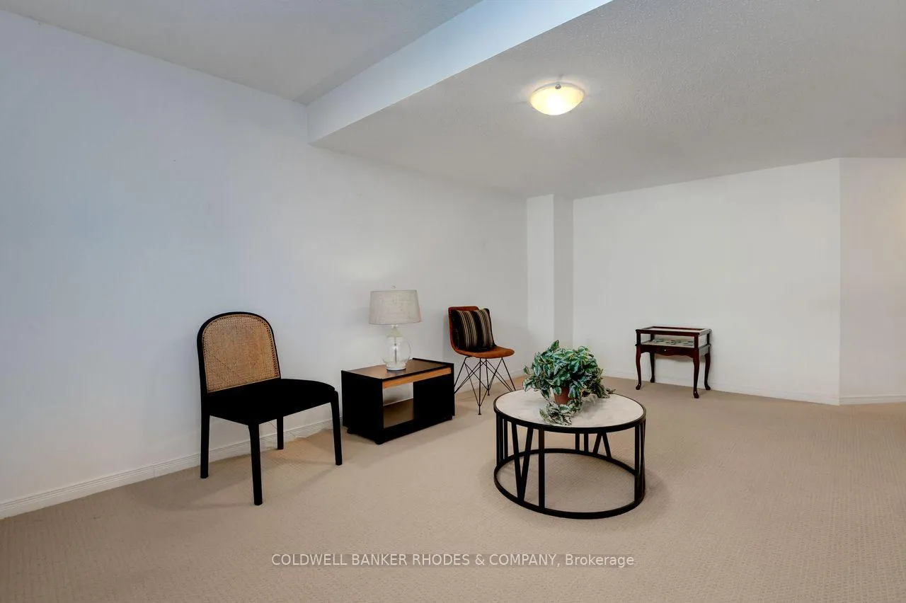 Photo 21 of 287 Macoun Circle, Ottawa, Hunt Club Park/Greenboro — HOMEH
