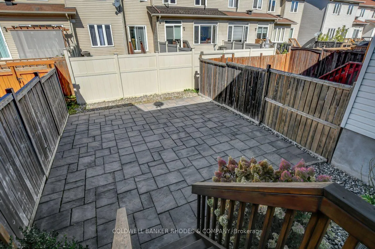 Photo 23 of 287 Macoun Circle, Ottawa, Hunt Club Park/Greenboro — HOMEH