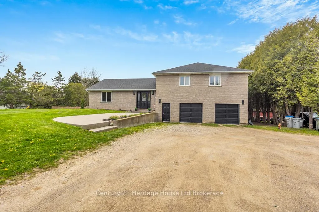 Front of 1668 Perth 123 Road