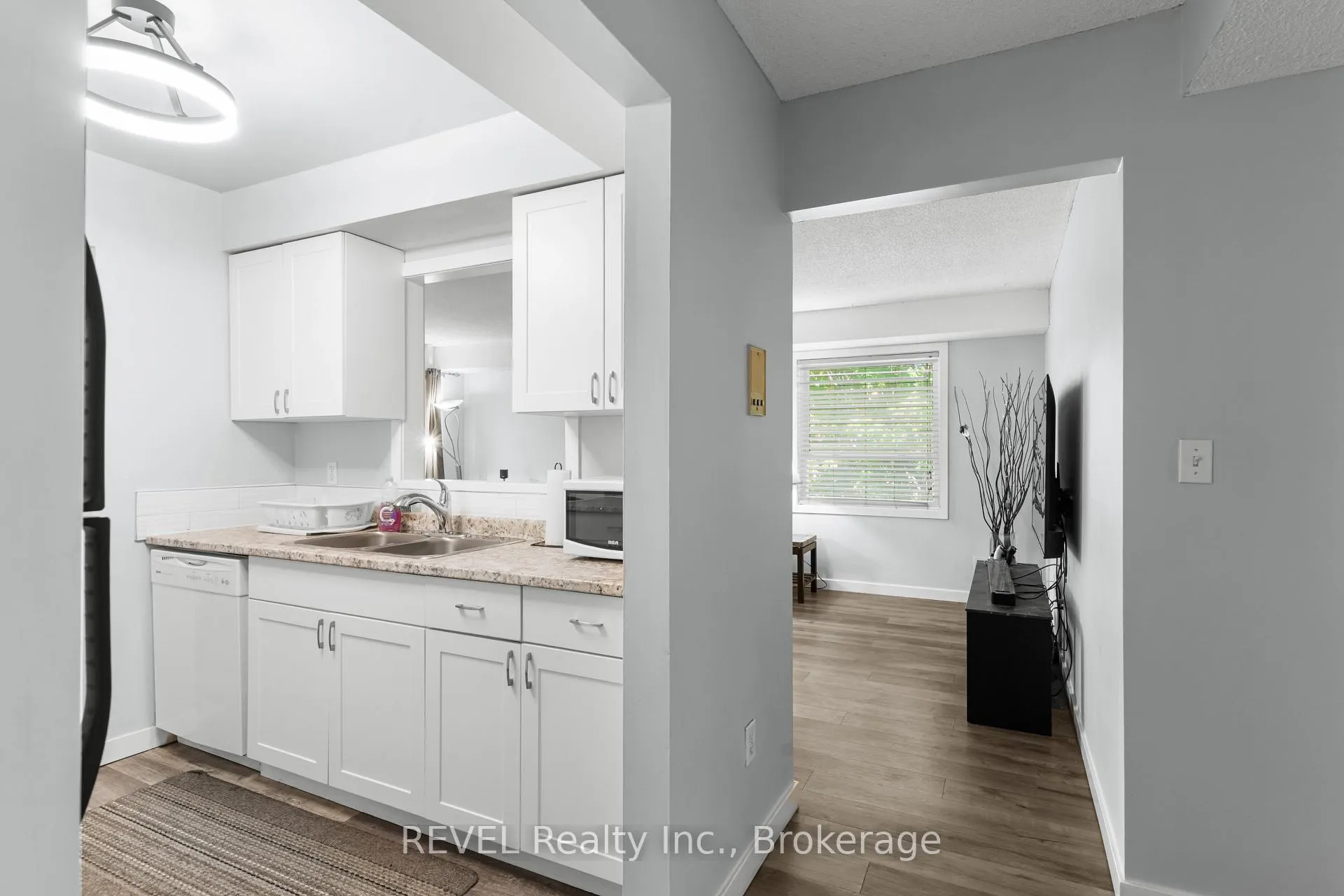 Photo 5 of Unit 305, 5222 Portage Road, Niagara Falls, Cherrywood — HOMEH