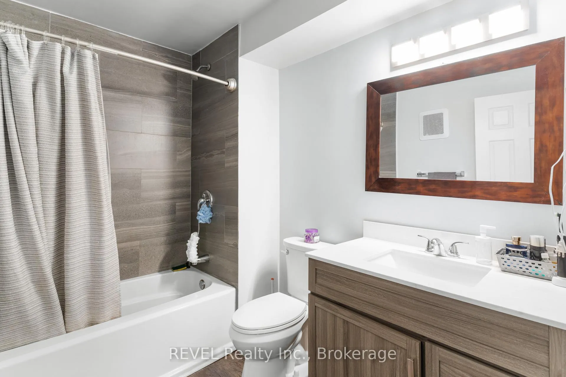 Photo 14 of Unit 305, 5222 Portage Road, Niagara Falls, Cherrywood — HOMEH