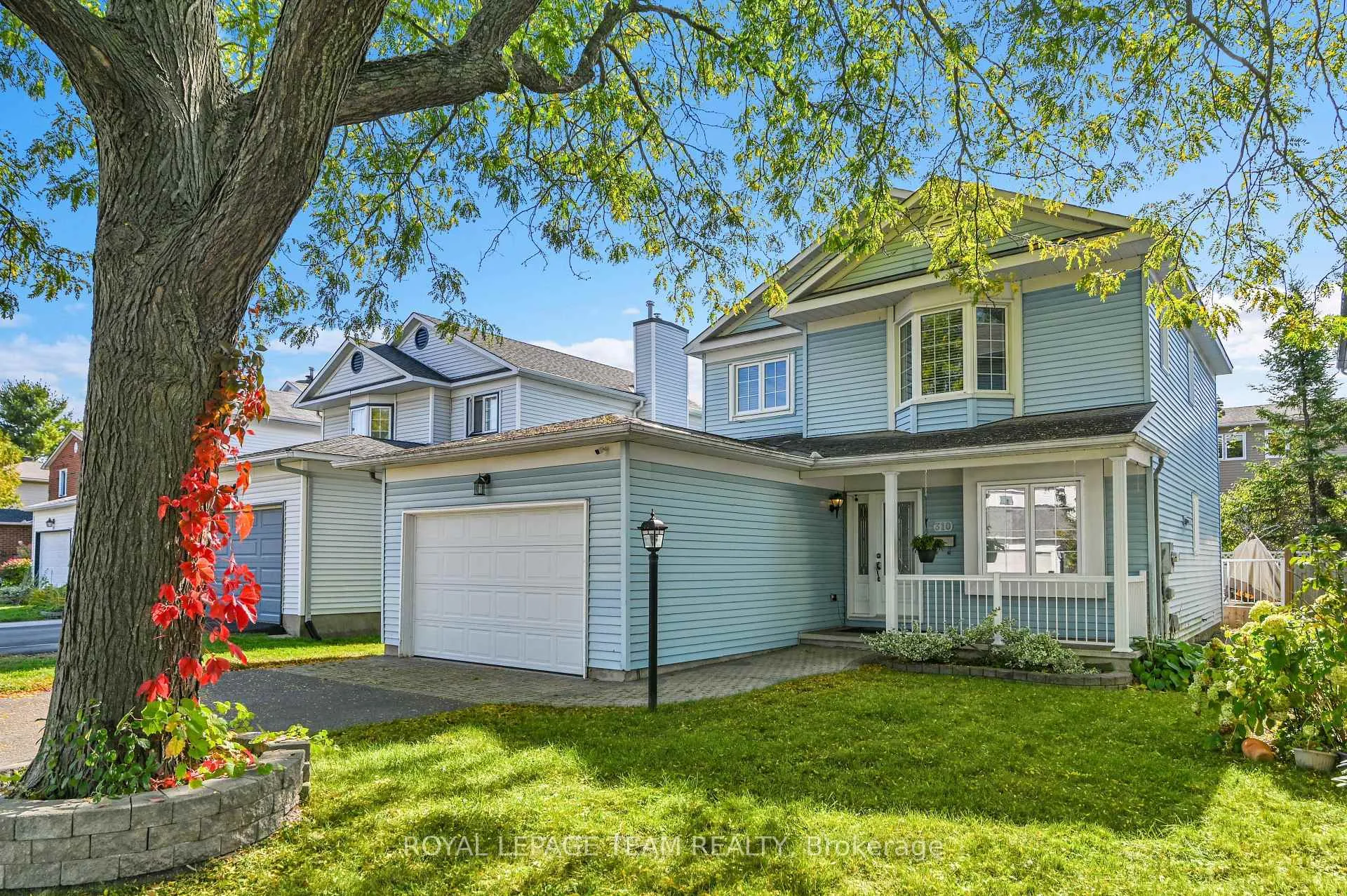 Front of 310 Mceachern Crescent